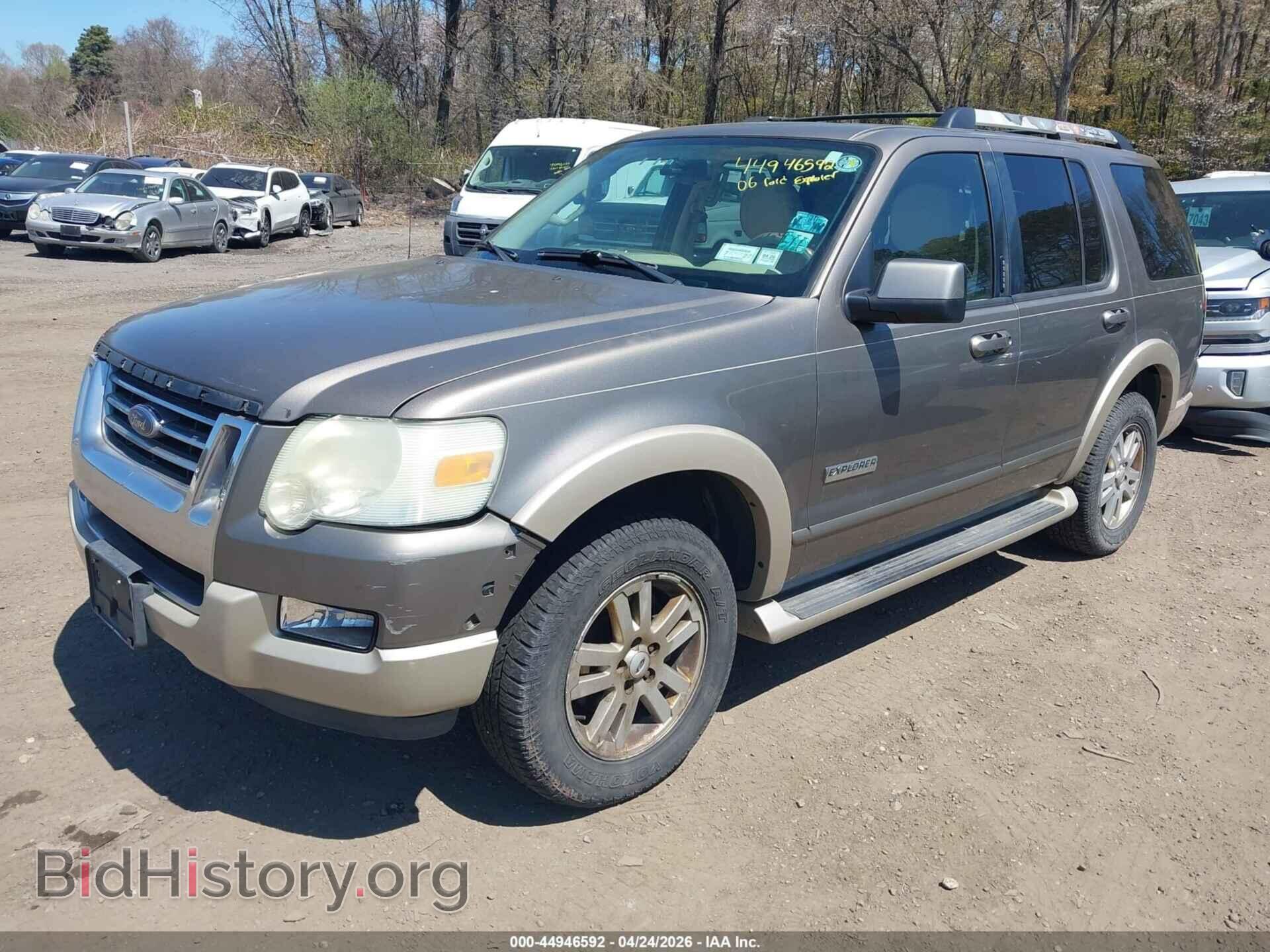 2006 FORD EXPLORER - VIN: 1FMEU74E86UB56065 - Фото 2