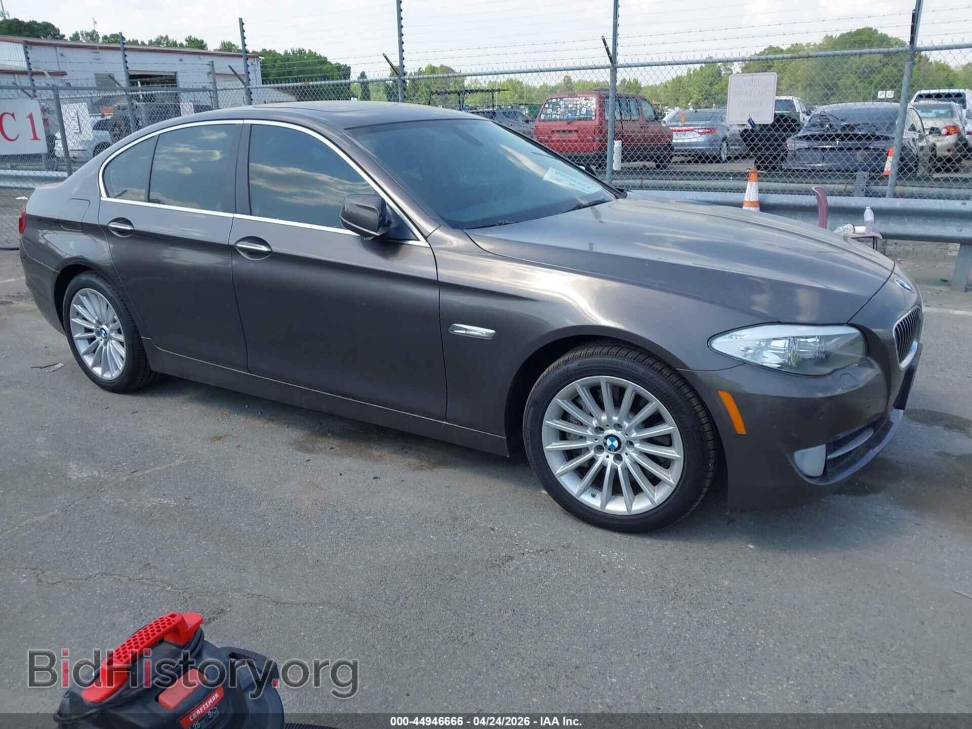 Photo WBAFR7C53CC814952 - BMW 535I 2012