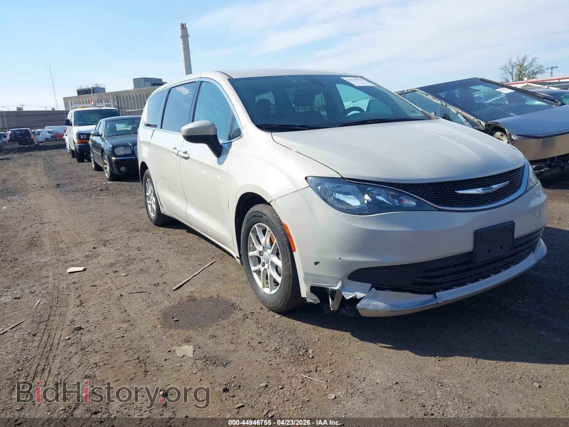 2017 CHRYSLER PACIFICA - VIN: 2C4RC1DGXHR621372 - Фото 6