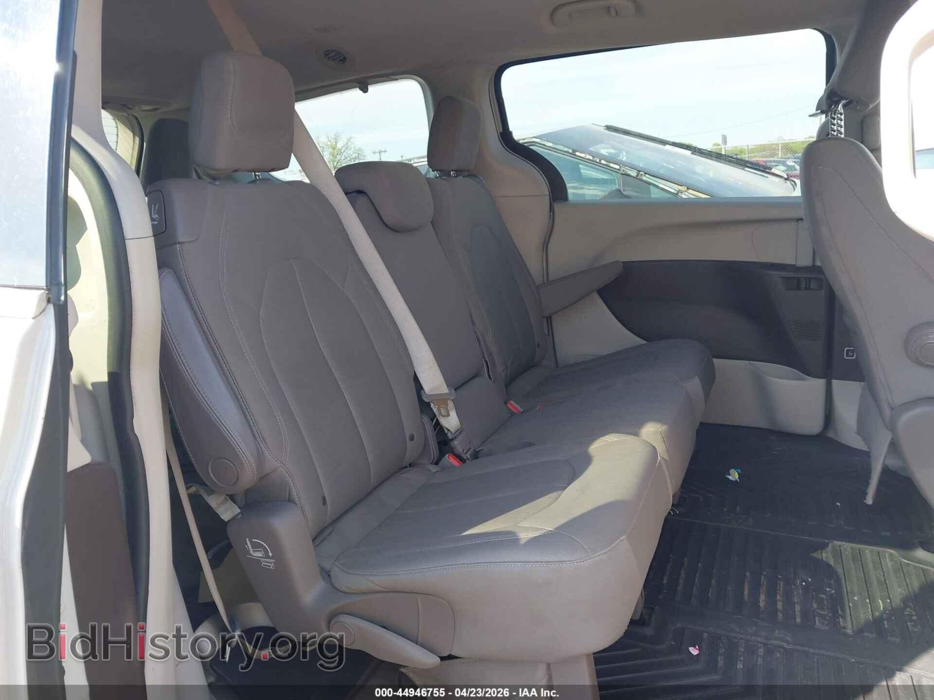 2017 CHRYSLER PACIFICA - VIN: 2C4RC1DGXHR621372 - Фото 8