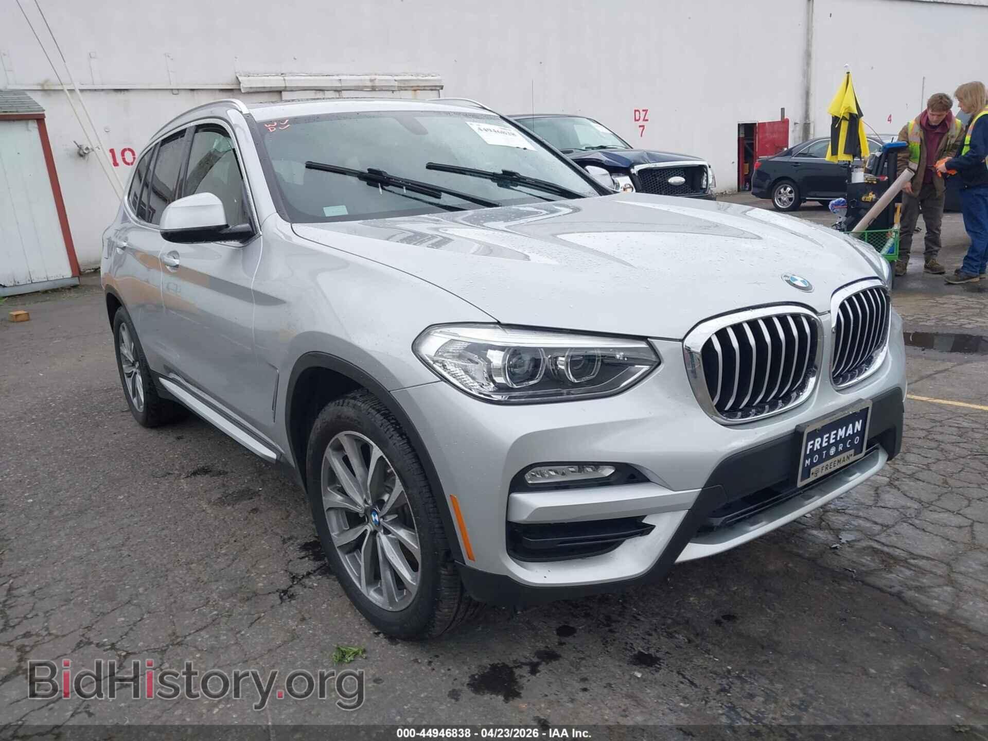 Фотография 5UXTR9C51JLD73211 - BMW X3 2018