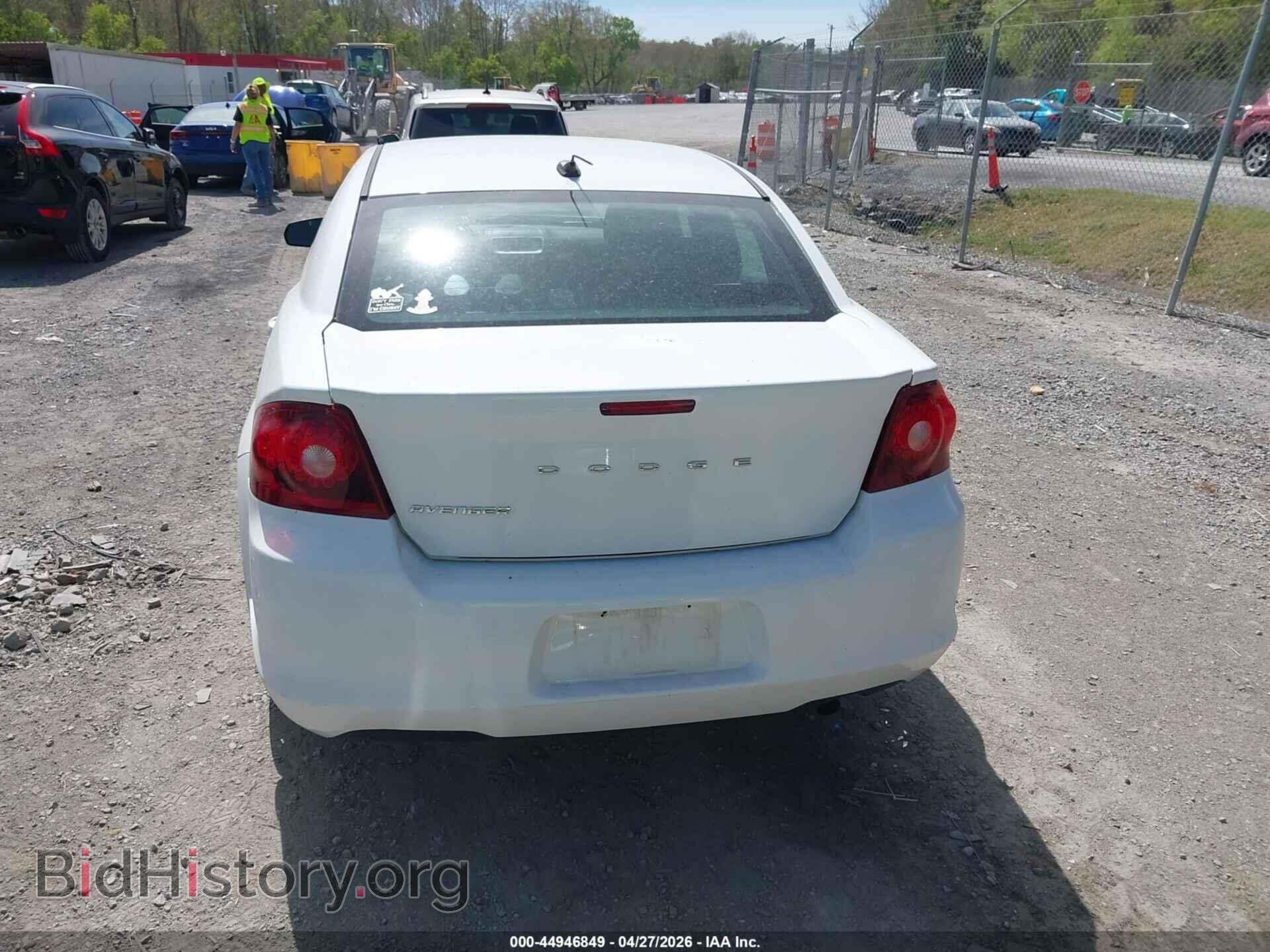 2011 DODGE AVENGER - VIN: 1B3BD4FB9BN588372 - Photo 16