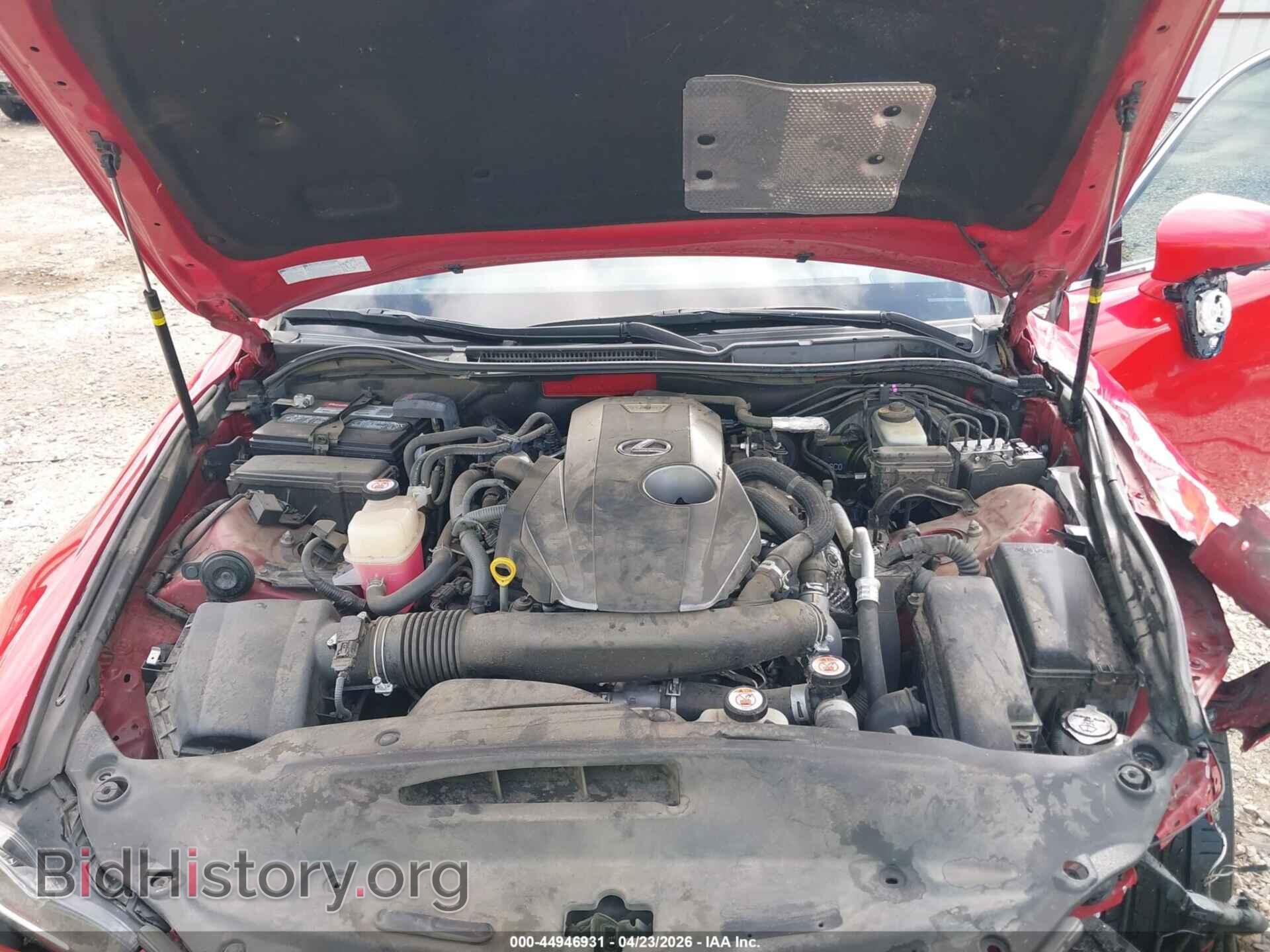 2017 LEXUS IS 200T - VIN: JTHBA1D25H5040224 - Фото 10