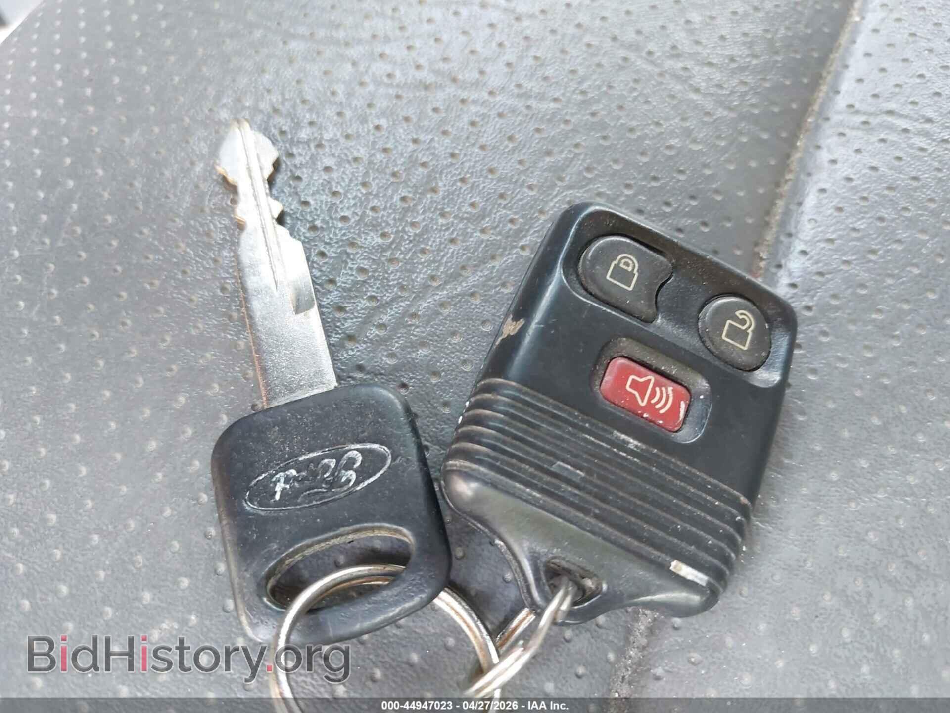 2010 FORD E-150 - VIN: 1FTNE1EW0ADA04179 - Фото 11