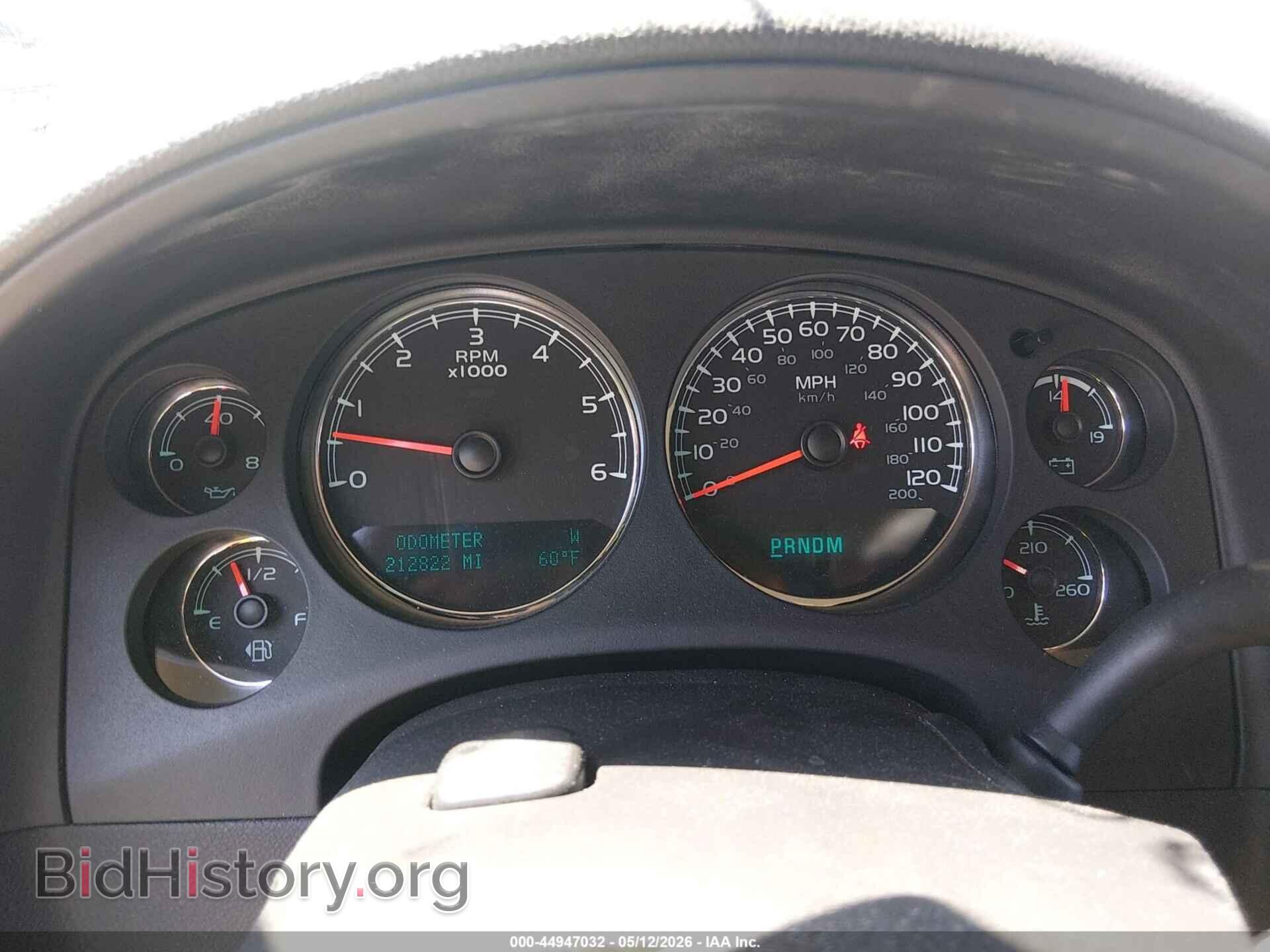 2011 GMC YUKON - VIN: 1GKS2EEF4BR294051 - Photo 7