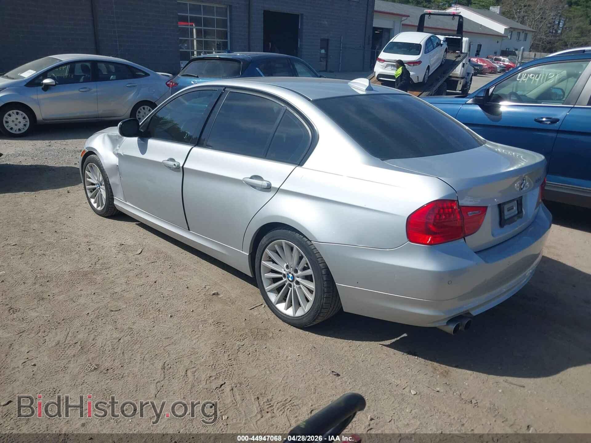 2010 BMW 328I - VIN: WBAPK5C55AA647810 - Фото 3