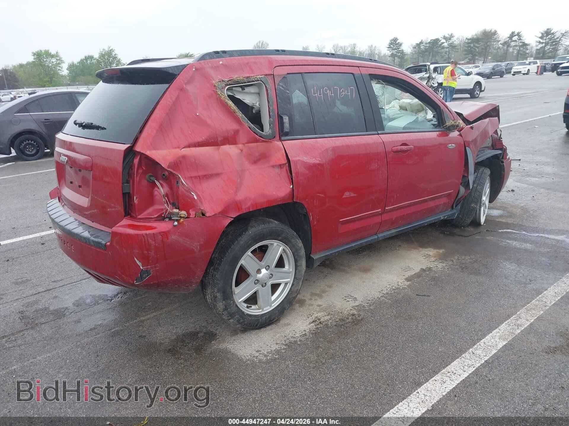 2010 JEEP COMPASS - VIN: 1J4NT4FBXAD562537 - Photo 4