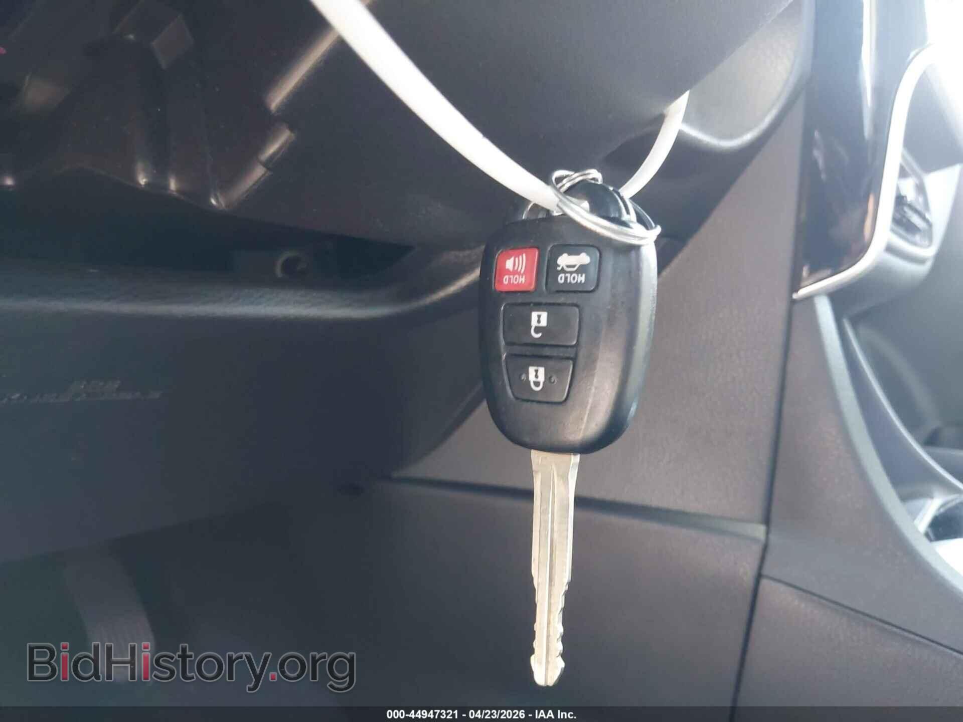 2019 TOYOTA COROLLA - VIN: 2T1BURHEXKC162499 - Фото 11
