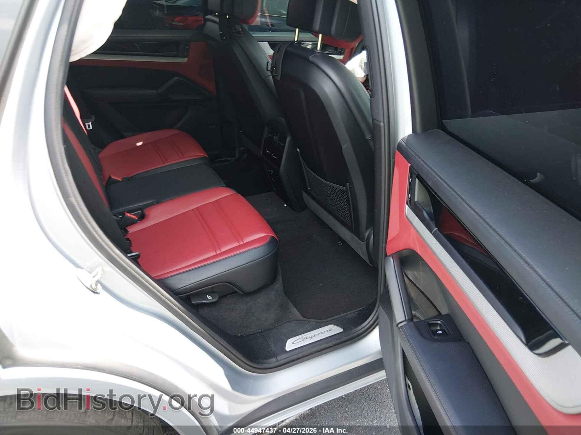 2024 PORSCHE CAYENNE - VIN: WP1AL2AY5RDA35472 - Photo 8