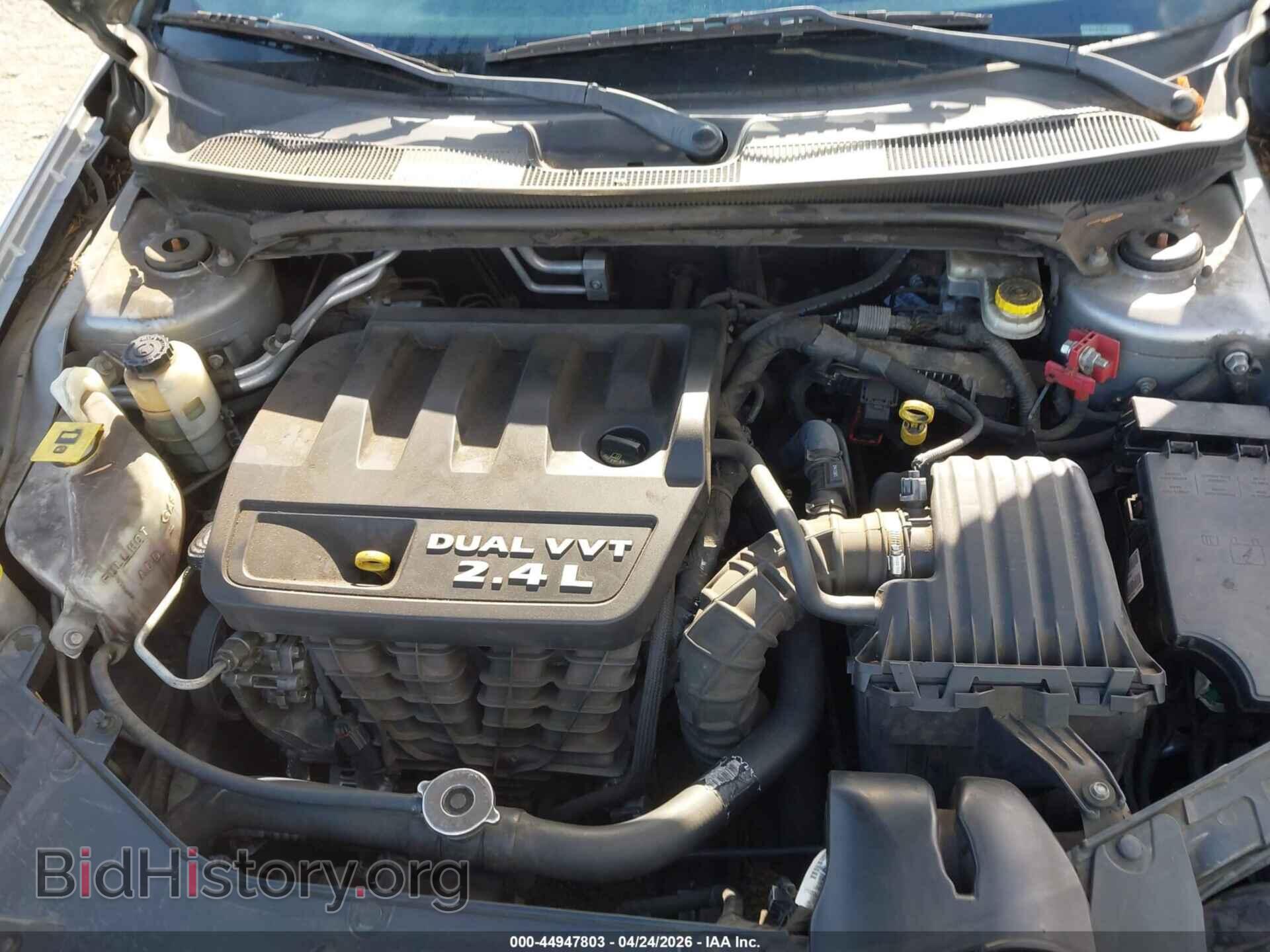 2014 CHRYSLER 200 - VIN: 1C3CCBAB3EN125220 - Фото 10
