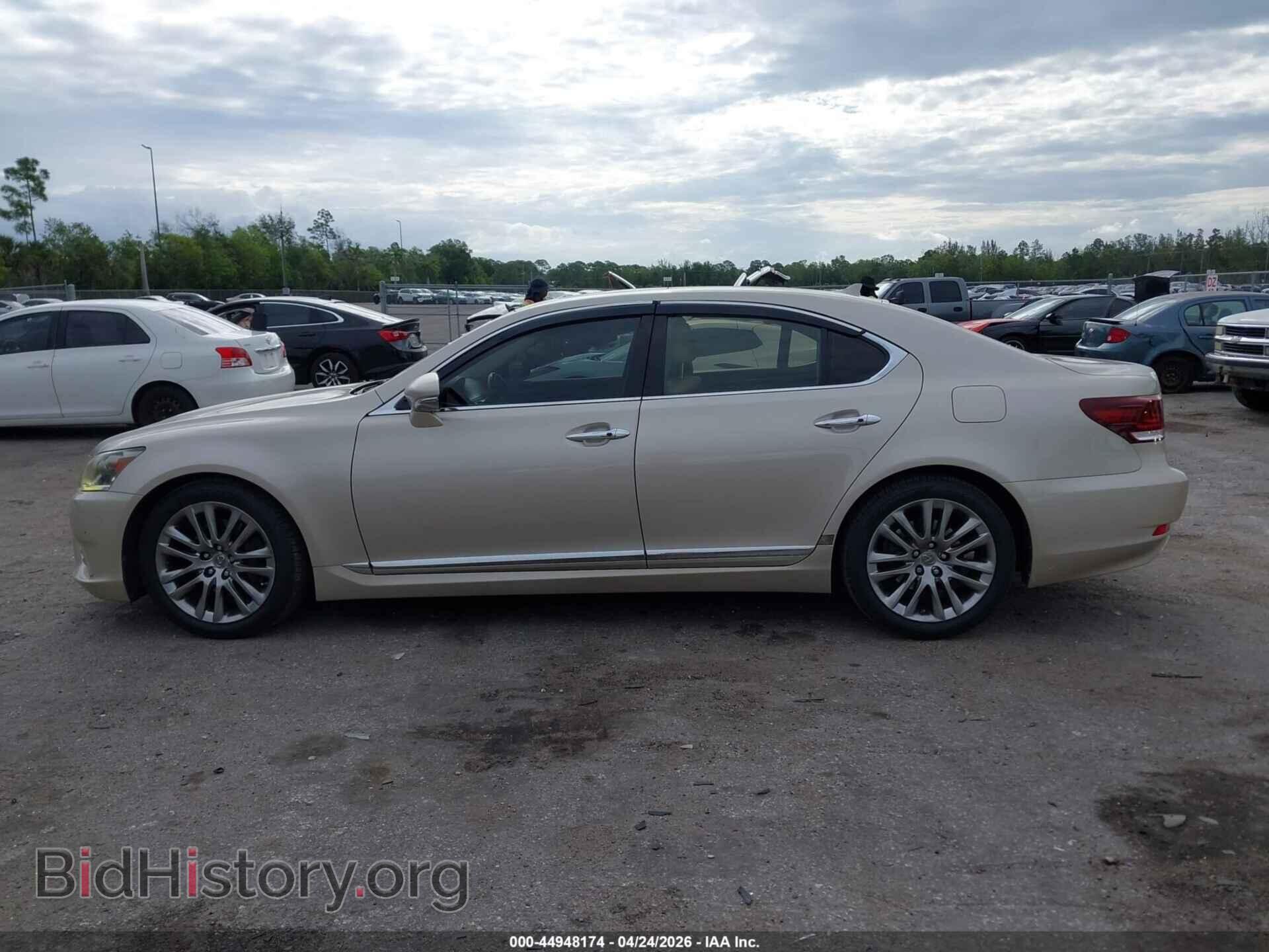 2013 LEXUS LS 460 - VIN: JTHBL5EF8D5121957 - Photo 14