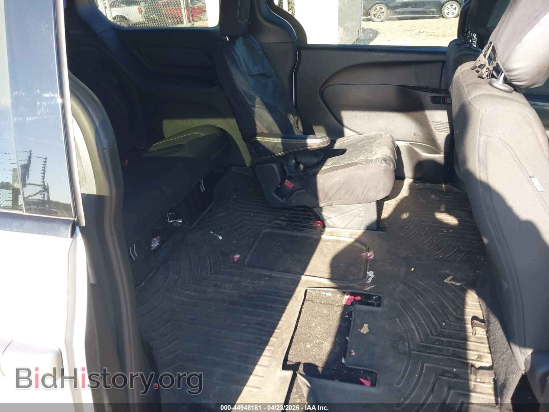 2019 CHRYSLER PACIFICA - VIN: 2C4RC1FG6KR575155 - Photo 8