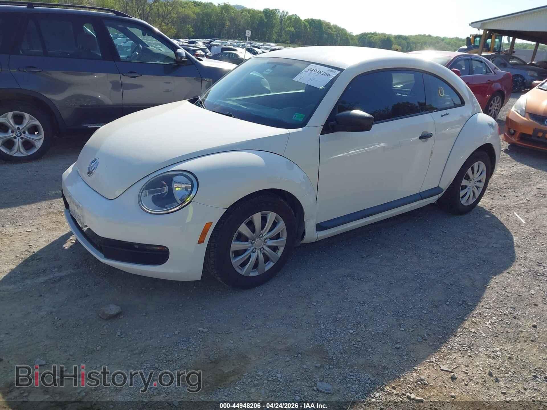 2012 VOLKSWAGEN BEETLE - VIN: 3VWAP7AT8CM659220 - Photo 2