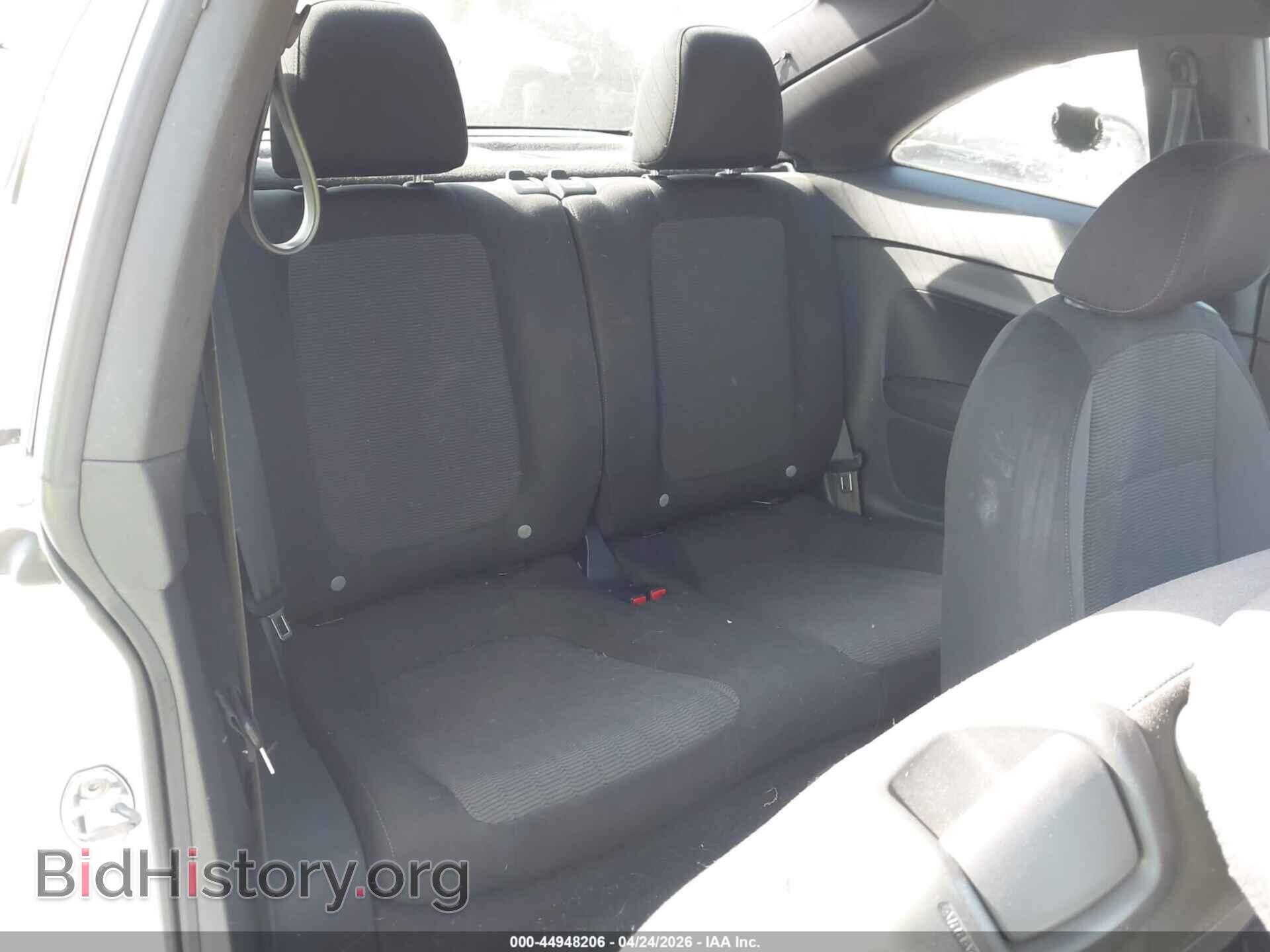 2012 VOLKSWAGEN BEETLE - VIN: 3VWAP7AT8CM659220 - Photo 8