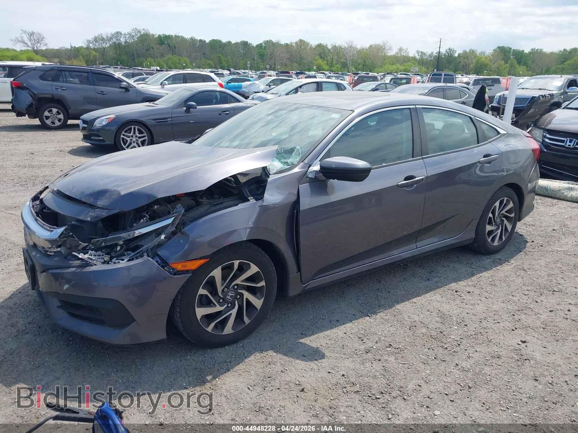2018 HONDA CIVIC - VIN: 2HGFC2F71JH525052 - Фото 2