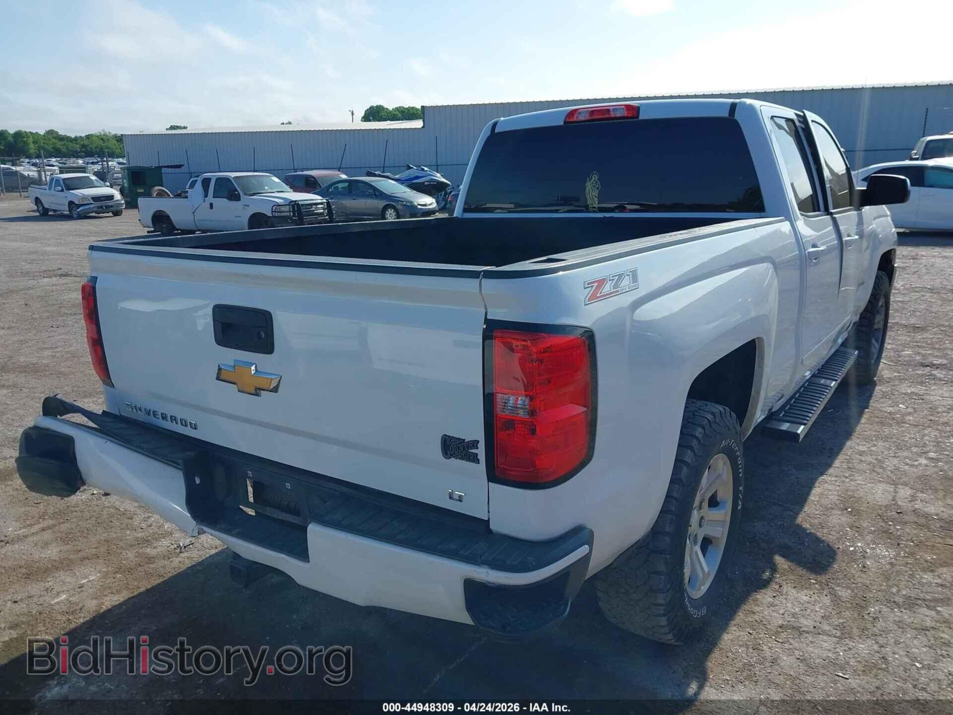 2017 CHEVROLET SILVERADO 1500 - VIN: 1GCVKREC4HZ347345 - Фото 4