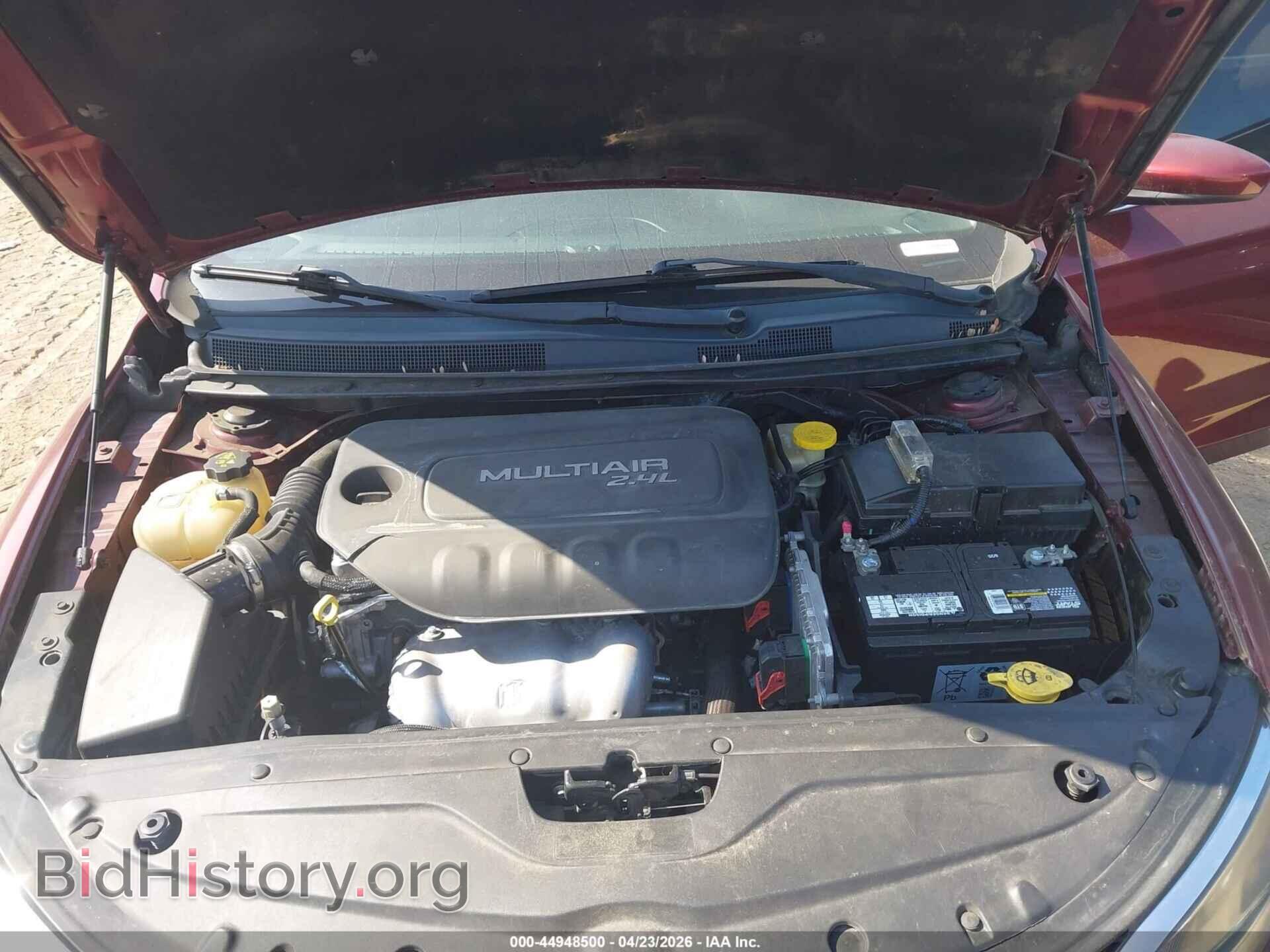 2015 CHRYSLER 200 - VIN: 1C3CCCAB2FN554288 - Фото 10