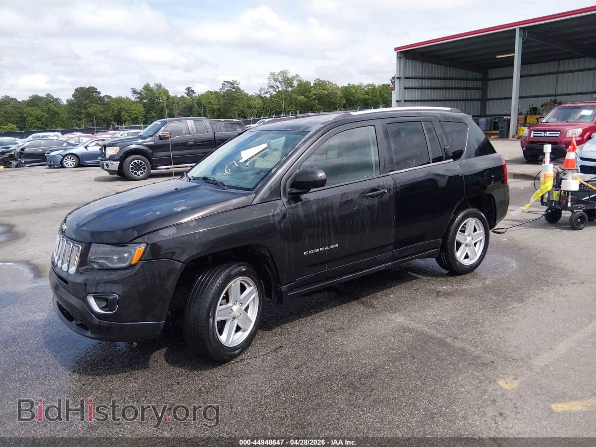 2014 JEEP COMPASS - VIN: 1C4NJCCBXED678711 - Фото 2