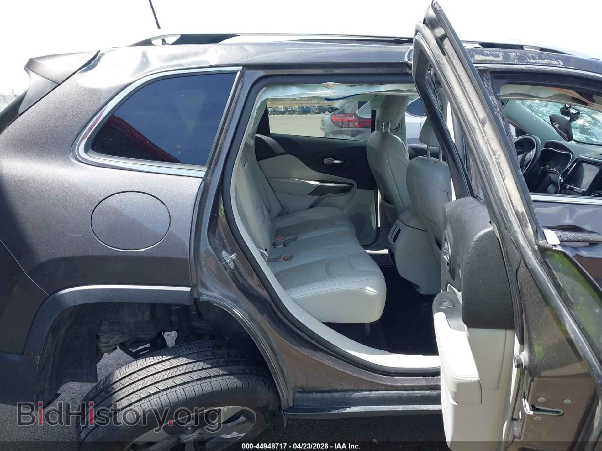 2019 JEEP CHEROKEE - VIN: 1C4PJMDX1KD321759 - Фото 8
