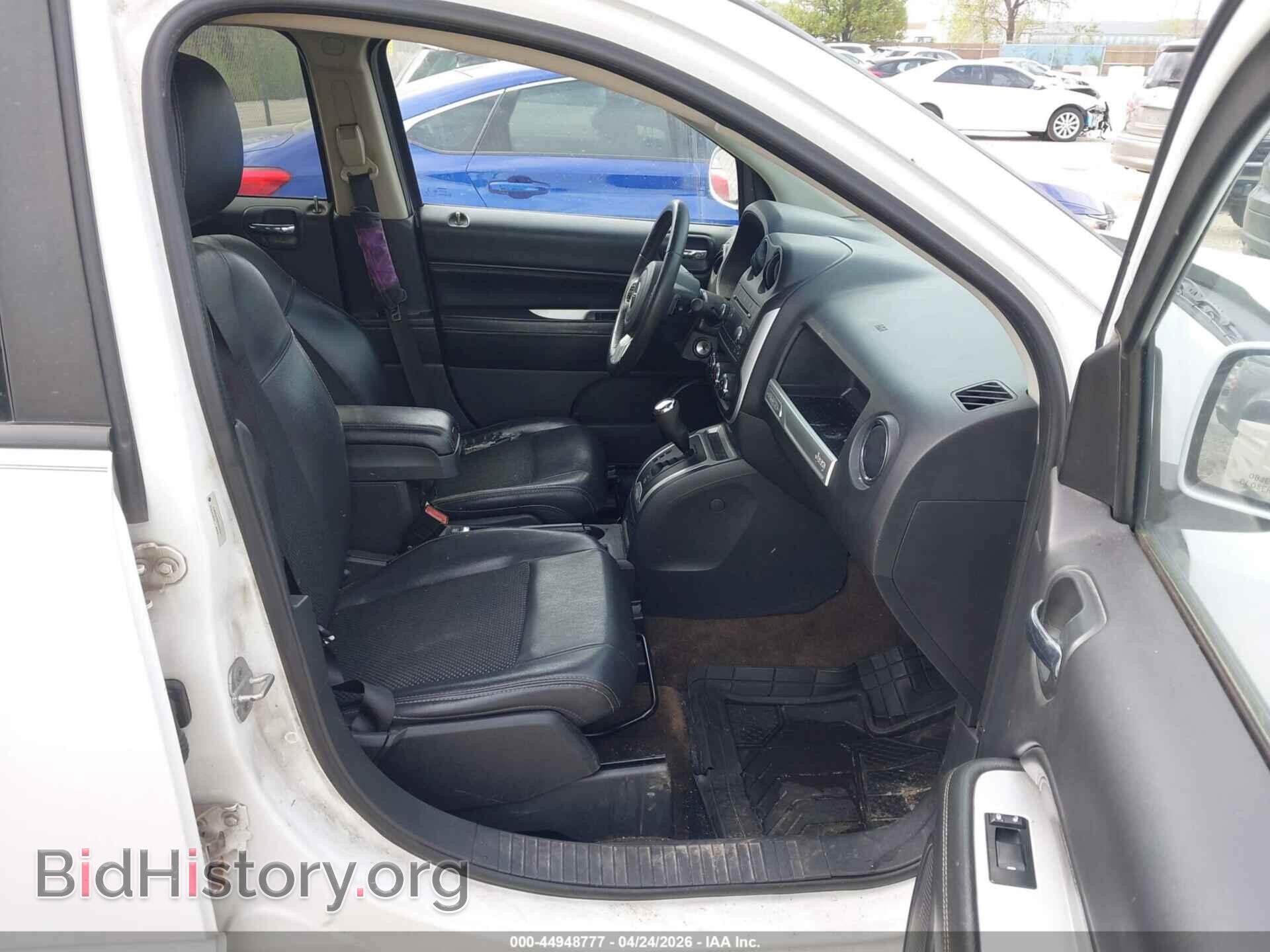 2014 JEEP COMPASS - VIN: 1C4NJDEB5ED601070 - Photo 5