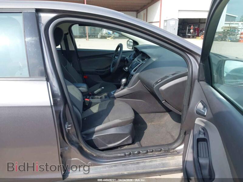 2014 Ford FOCUS (VIN 1FADP3F29EL208638) — фото 5 из 11