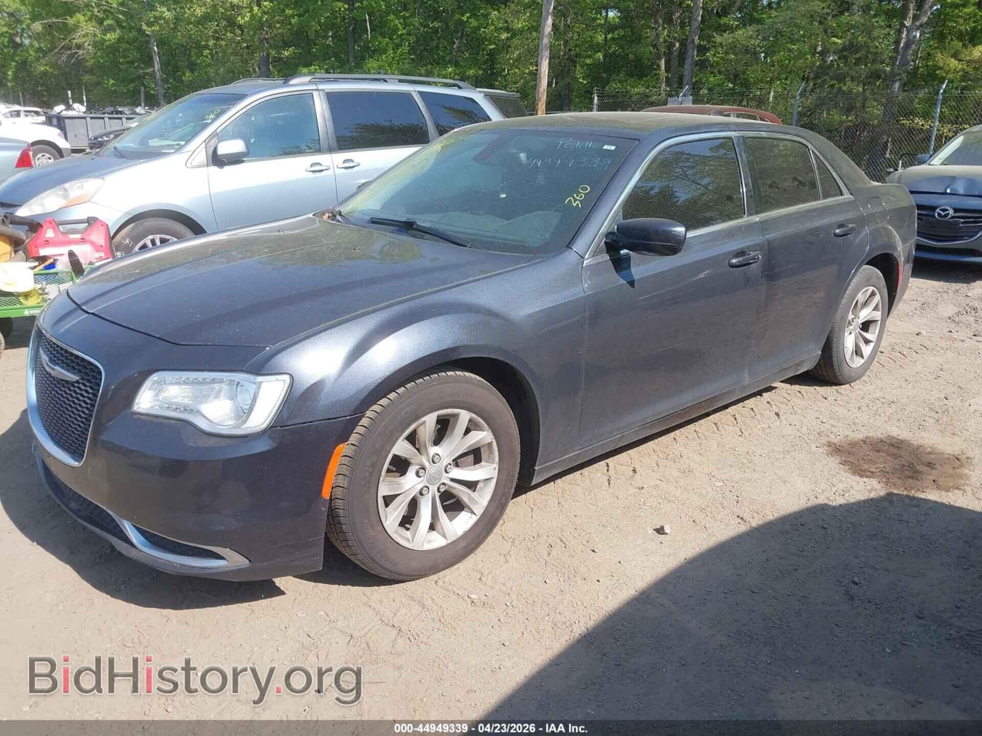 2015 CHRYSLER 300 - VIN: 2C3CCAAG9FH930168 - Фото 2