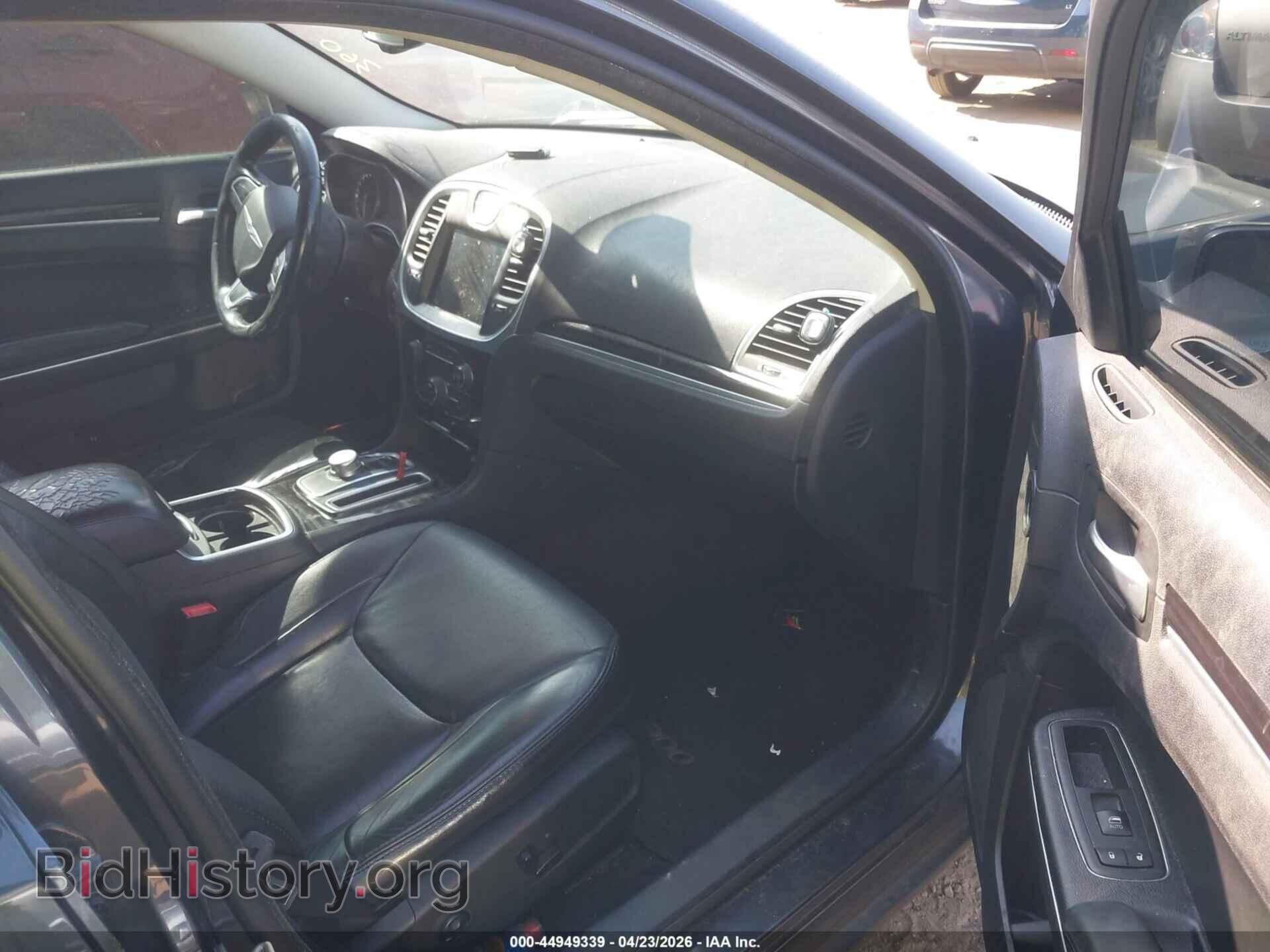 2015 CHRYSLER 300 - VIN: 2C3CCAAG9FH930168 - Фото 5