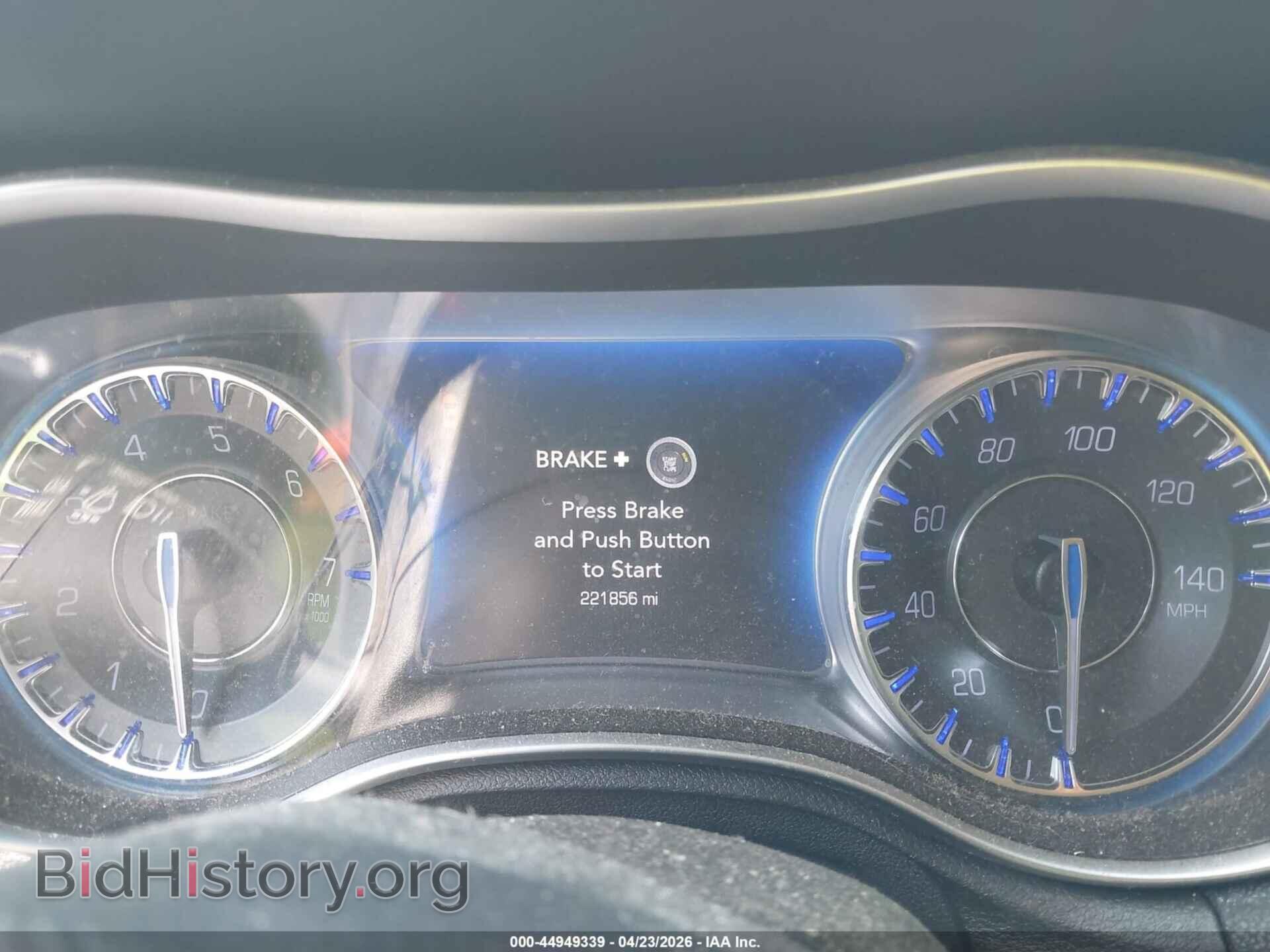 2015 CHRYSLER 300 - VIN: 2C3CCAAG9FH930168 - Фото 7