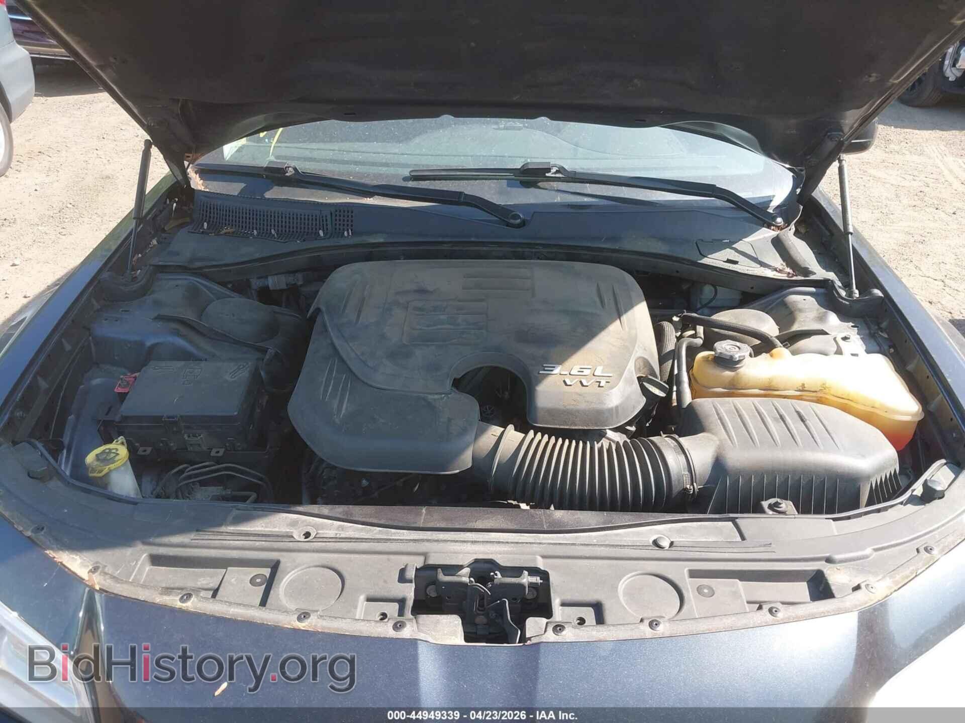2015 CHRYSLER 300 - VIN: 2C3CCAAG9FH930168 - Фото 10