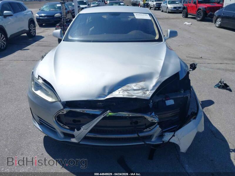 2013 Tesla MODEL S (VIN 5YJSA1CN6DFP23149) — фото 13 из 17
