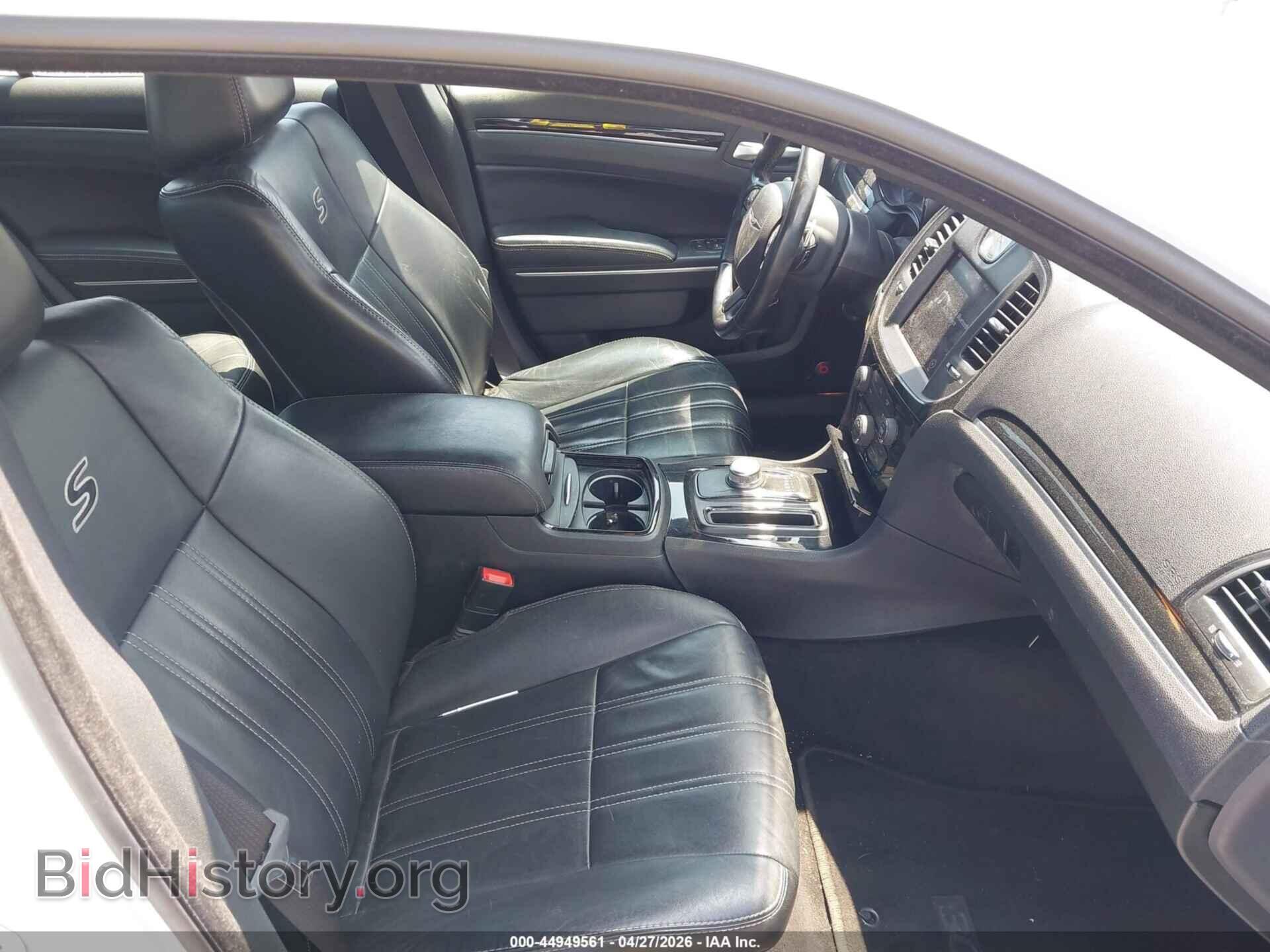 2017 CHRYSLER 300 - VIN: 2C3CCABG2HH521785 - Фото 5