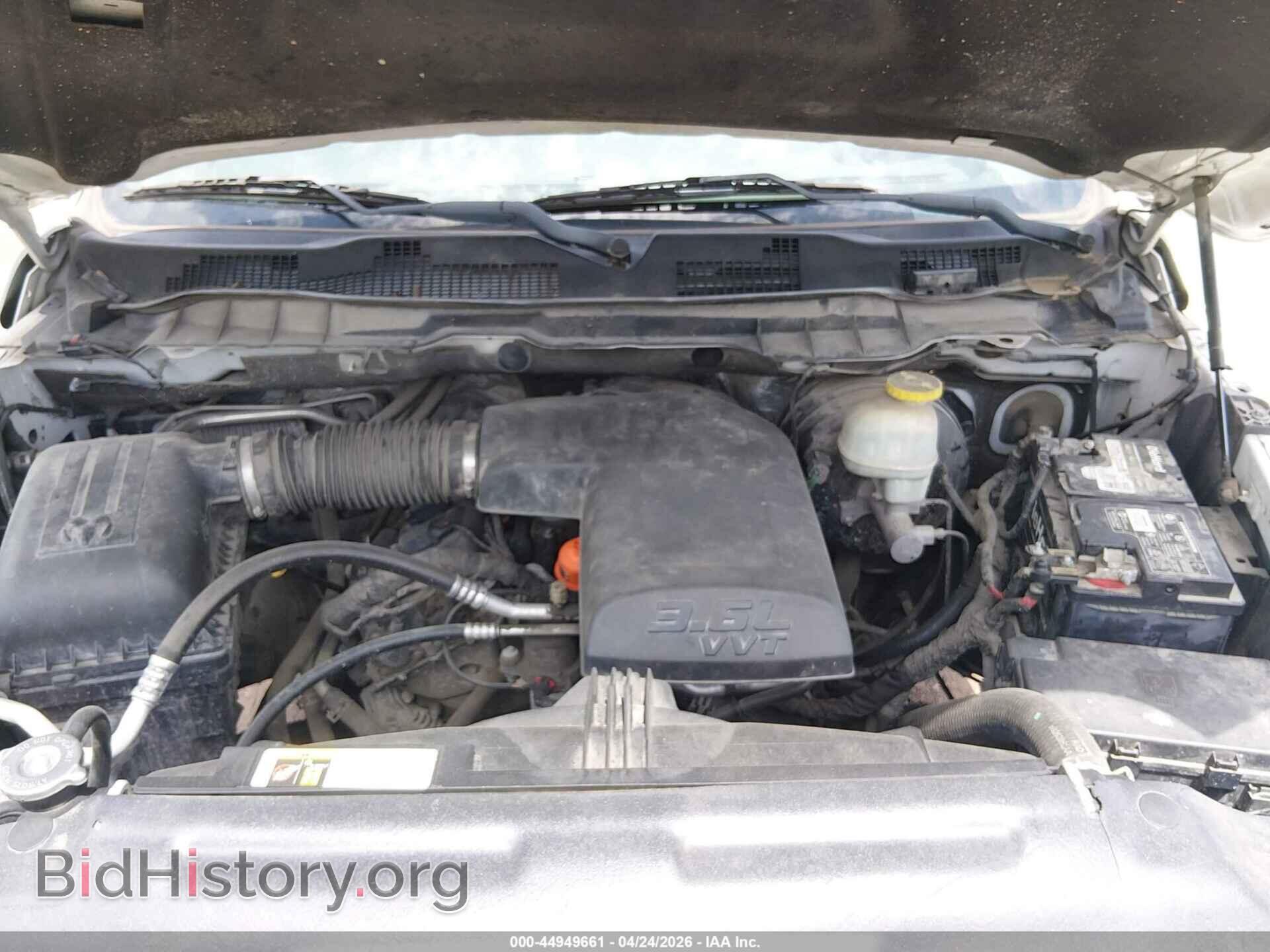 2016 RAM 1500 - VIN: 1C6RR6FG4GS414599 - Фото 5