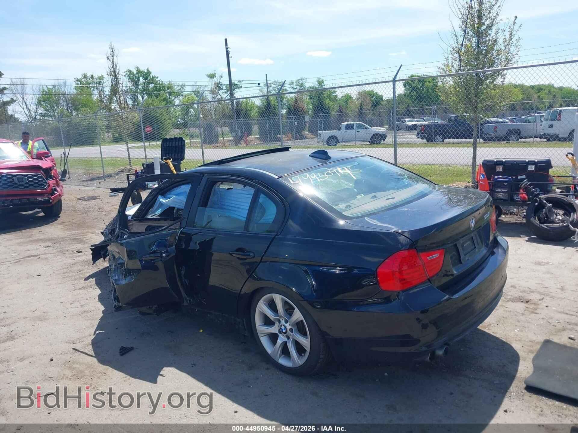 2010 BMW 328I - VIN: WBAPH7C59AA800084 - Фото 3