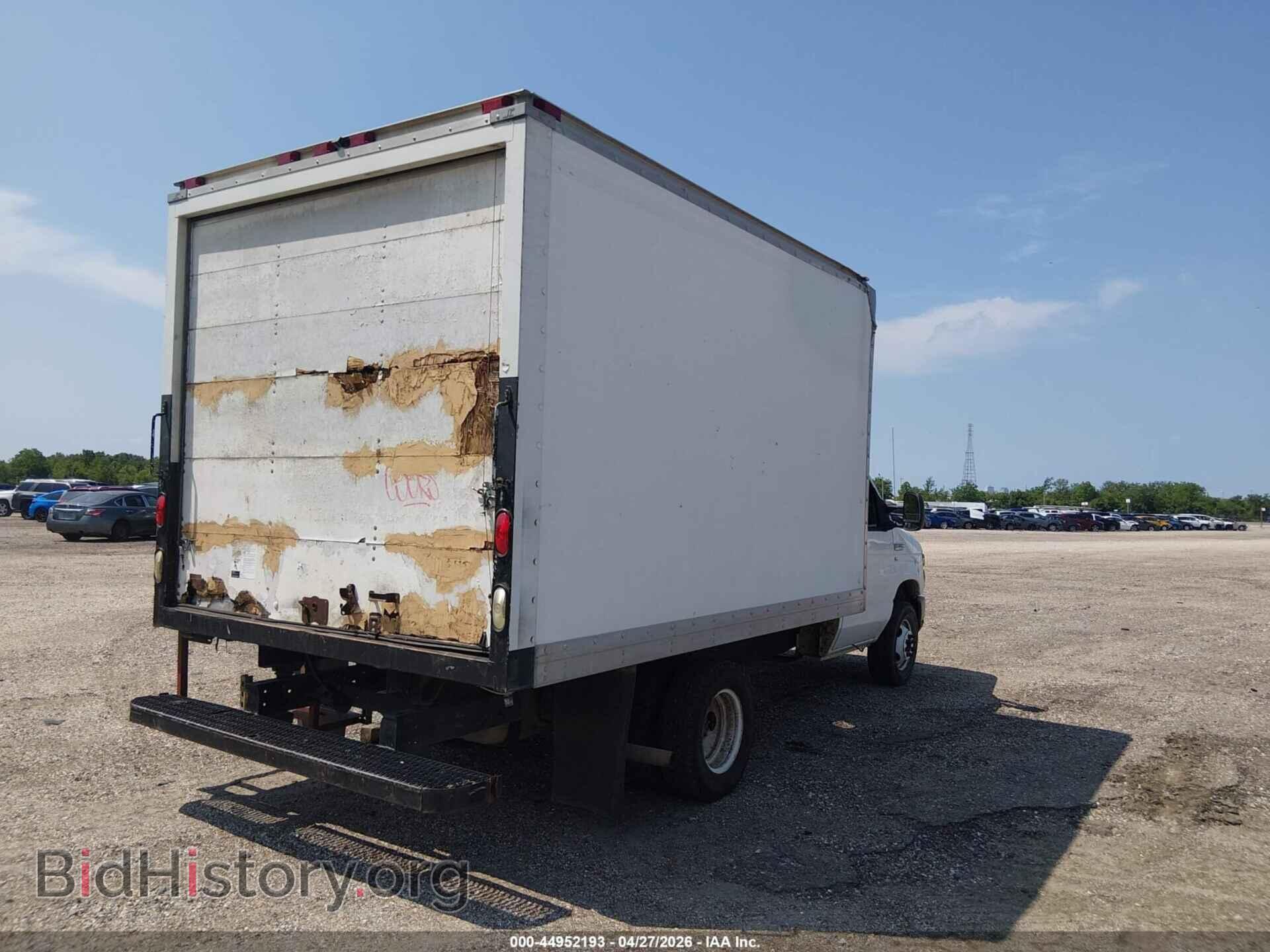2013 FORD E-350 CUTAWAY - VIN: 1FDWE3FL7DDA08413 - Фото 4