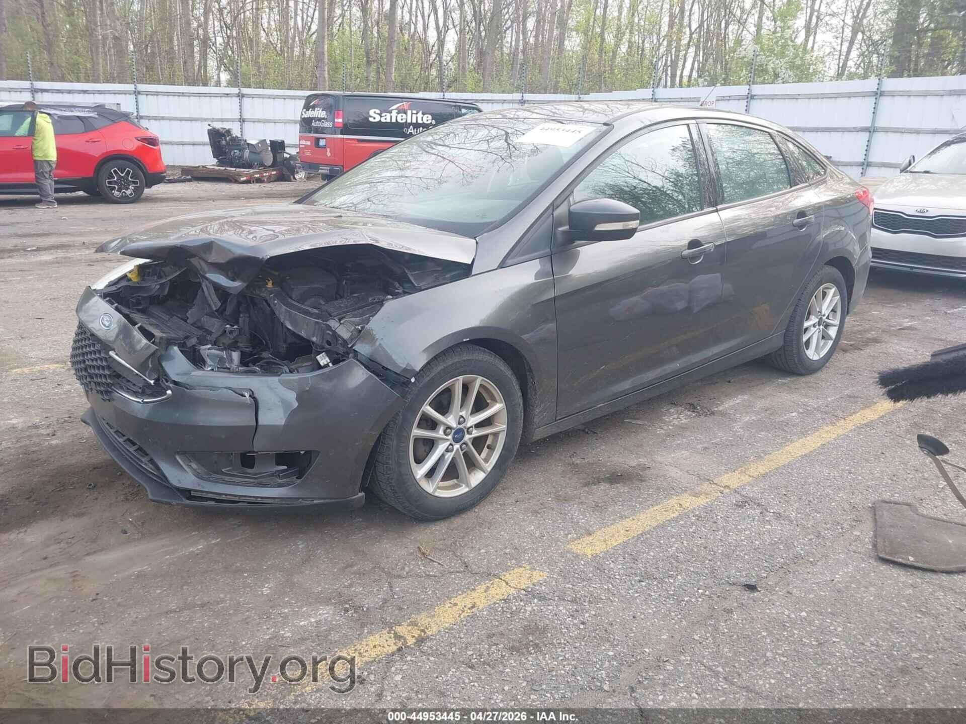 2016 FORD FOCUS - VIN: 1FADP3F2XGL244504 - Photo 2