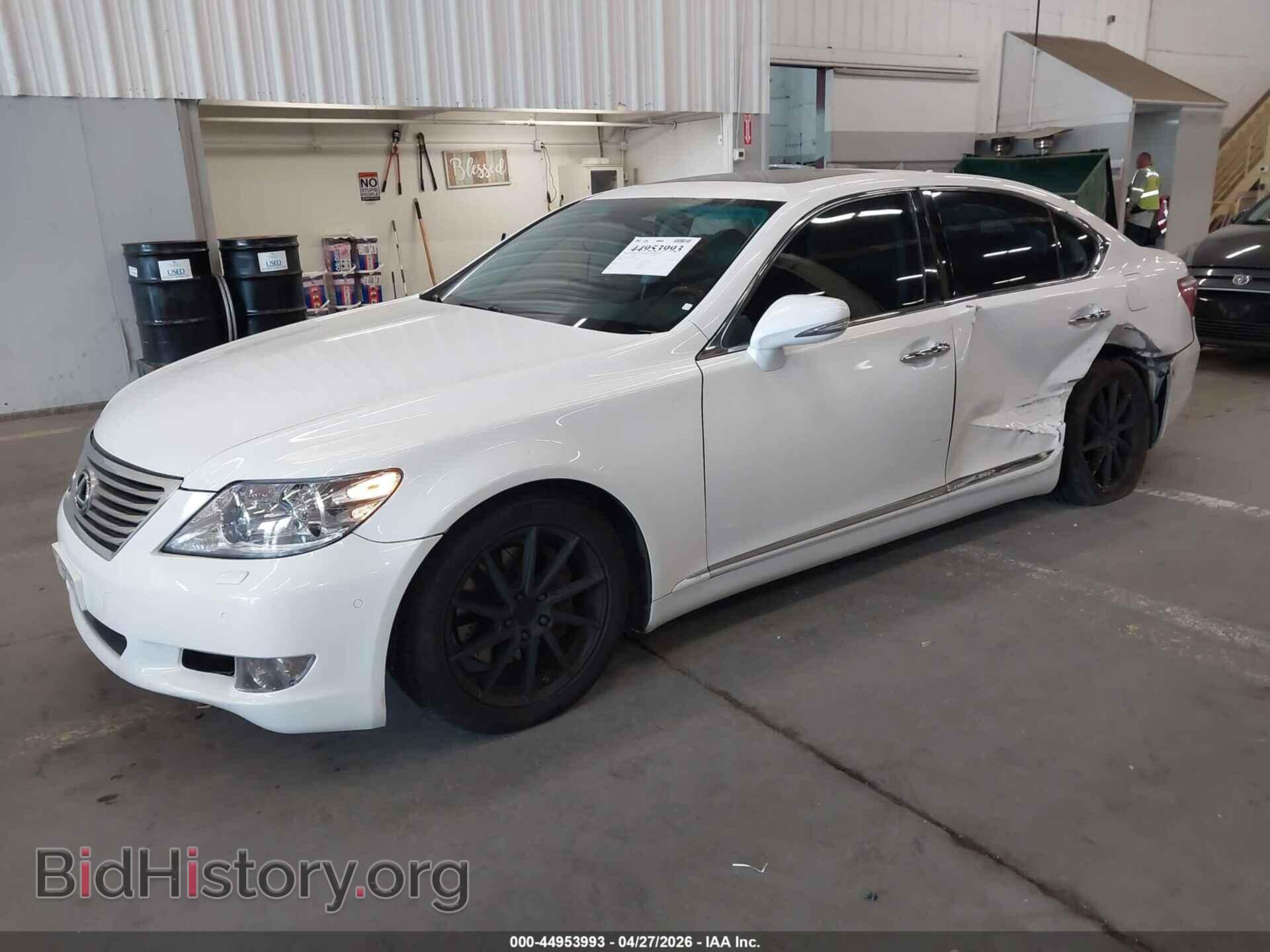 2011 LEXUS LS 460 - VIN: JTHBL5EF1B5106603 - Фото 2