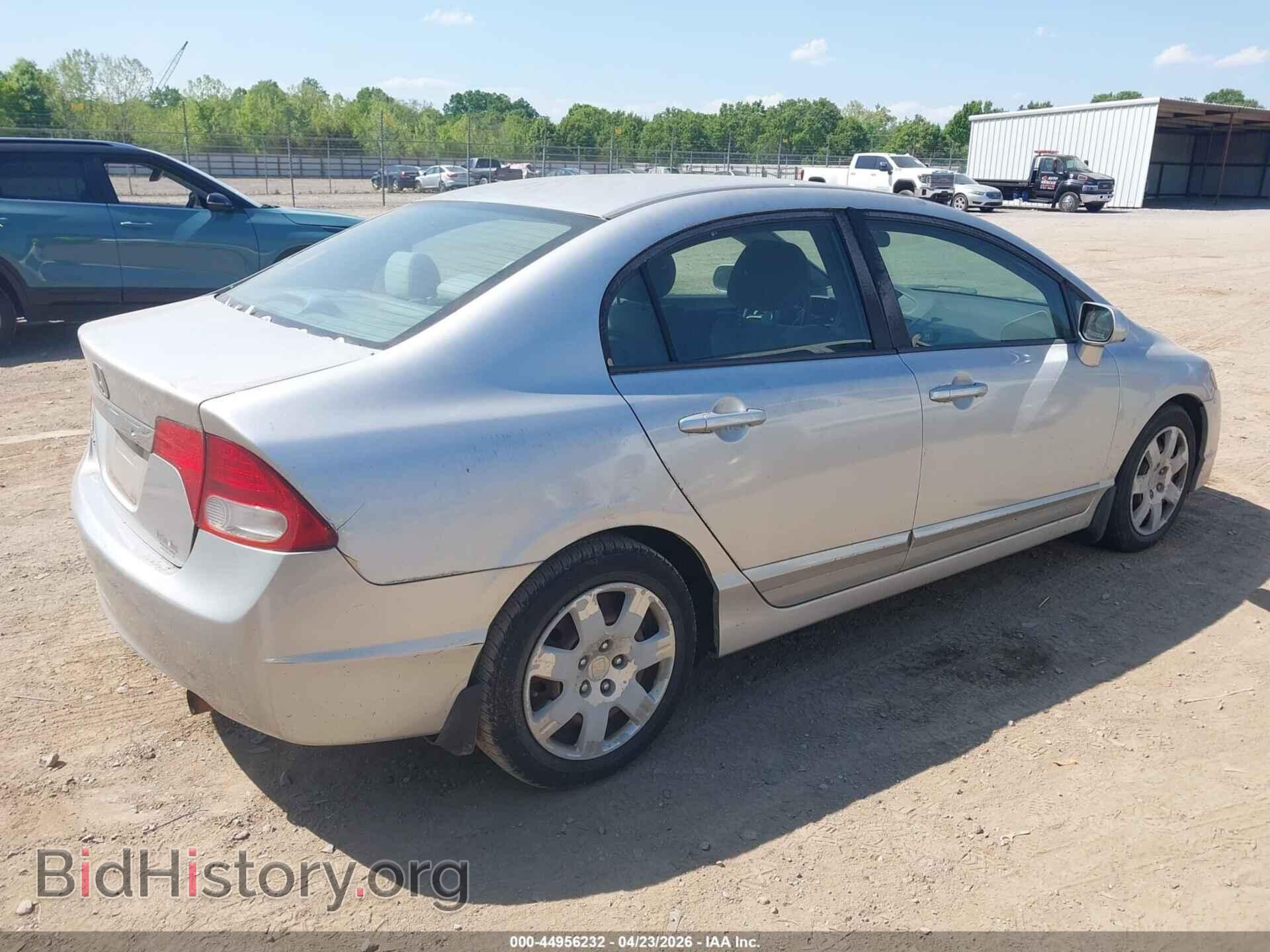 2010 HONDA CIVIC - VIN: 2HGFA1F52AH320967 - Фото 4