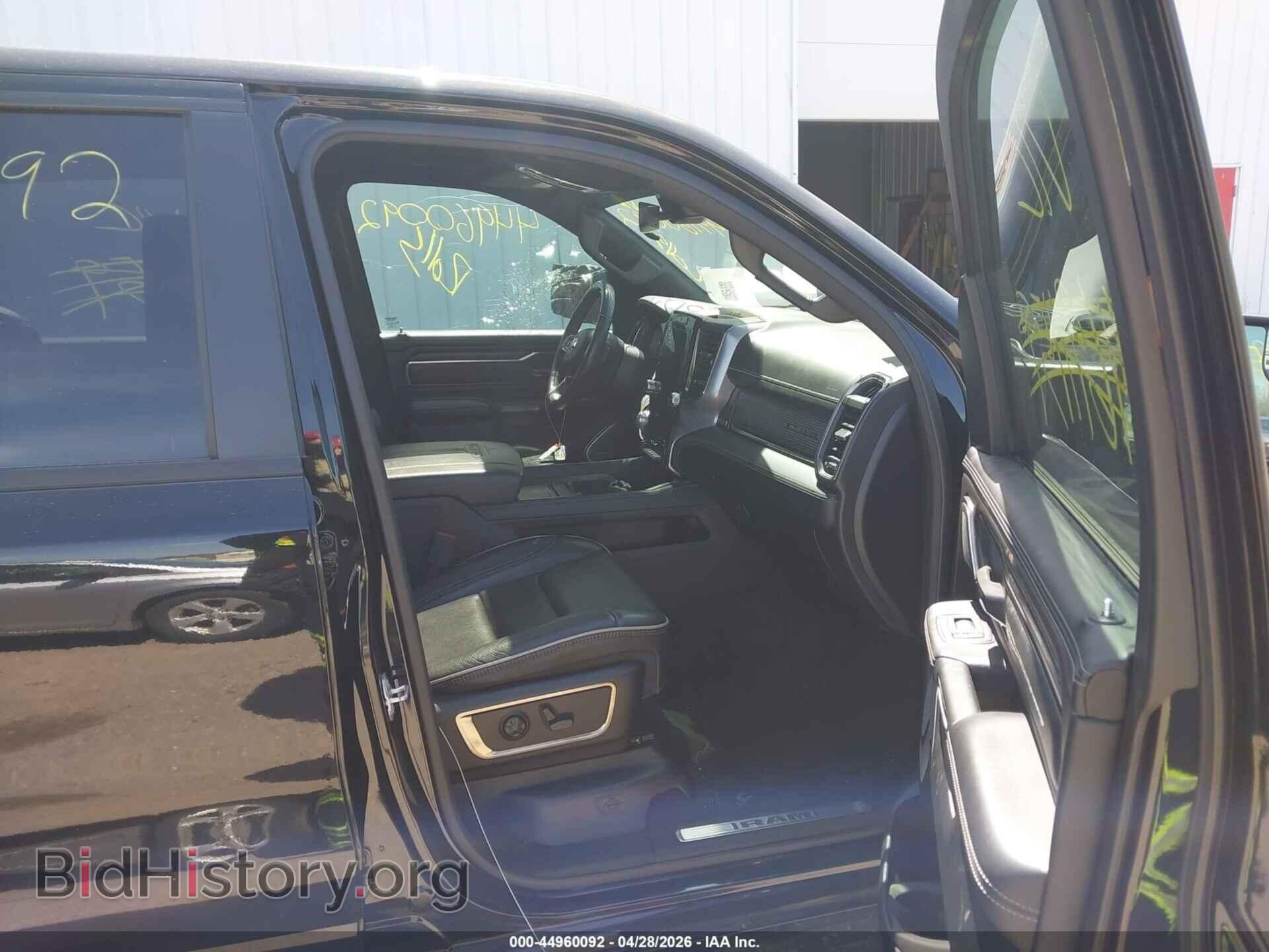 2020 RAM 1500 - VIN: 1C6SRFHT5LN145744 - Фото 5