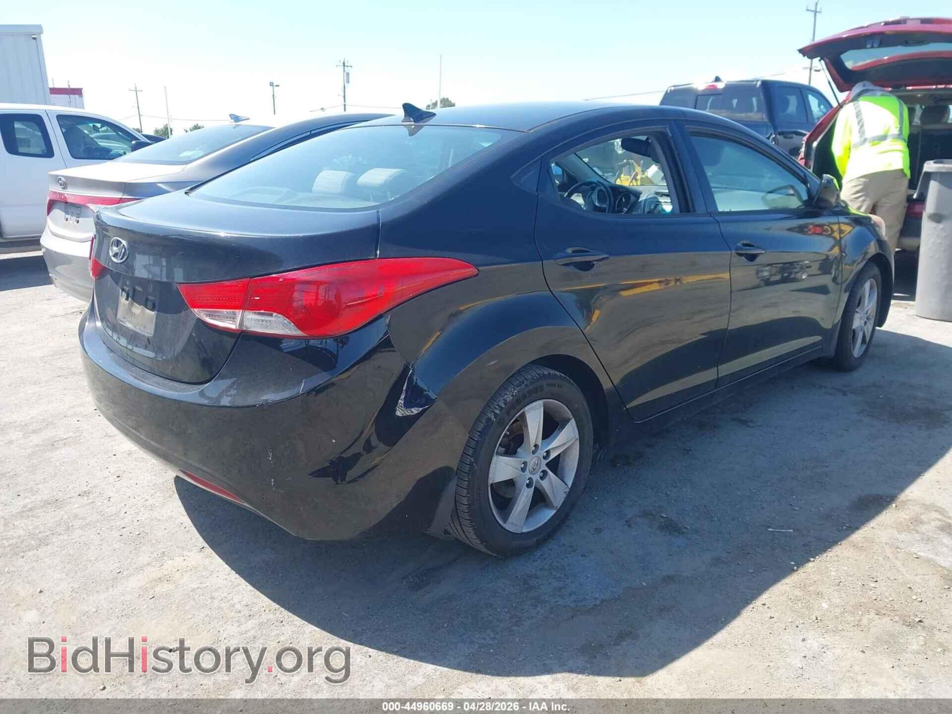 2013 HYUNDAI ELANTRA - VIN: KMHDH4AE5DU753643 - Фото 4