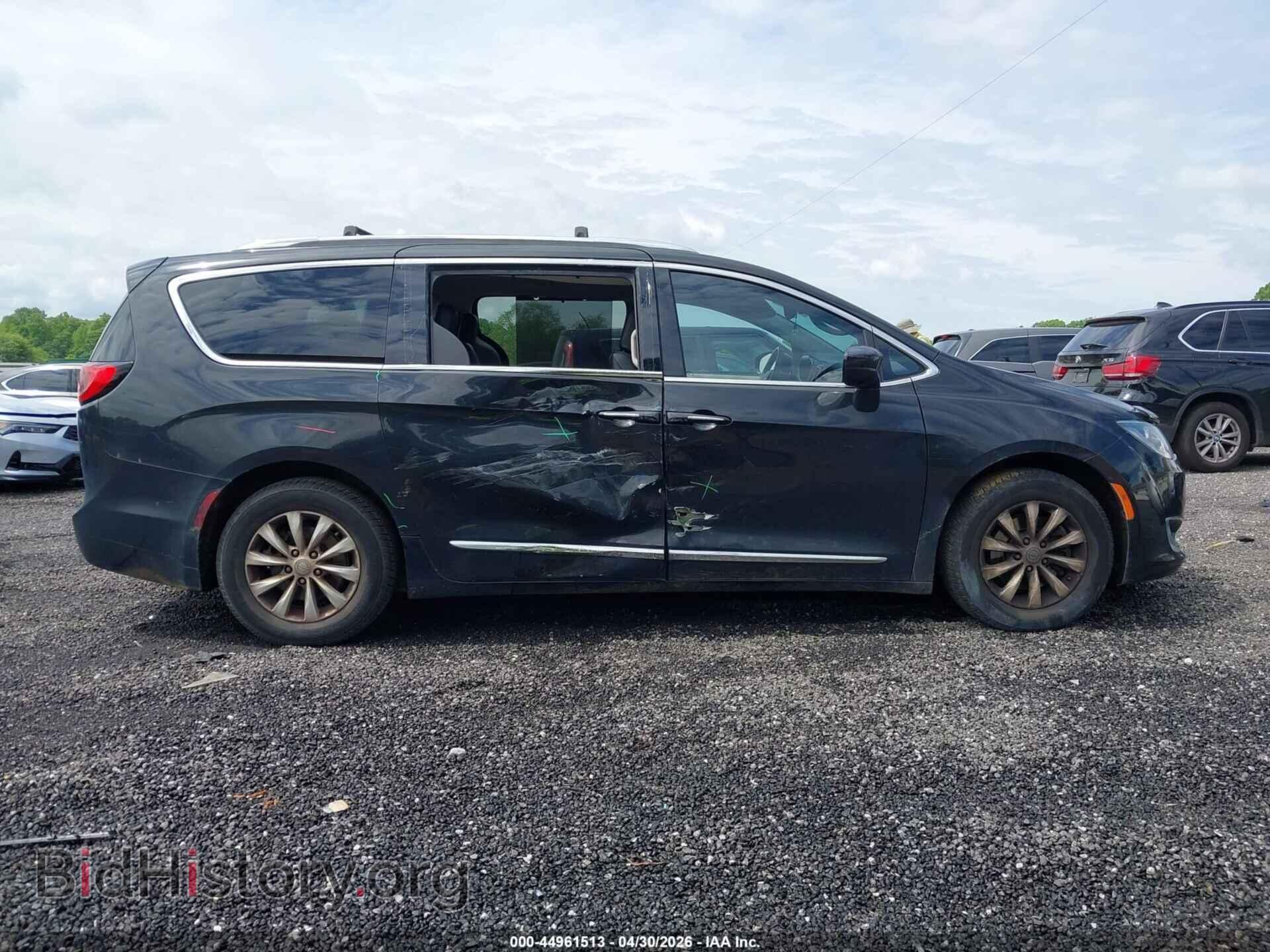 2018 CHRYSLER PACIFICA - VIN: 2C4RC1BG2JR277349 - Фото 13