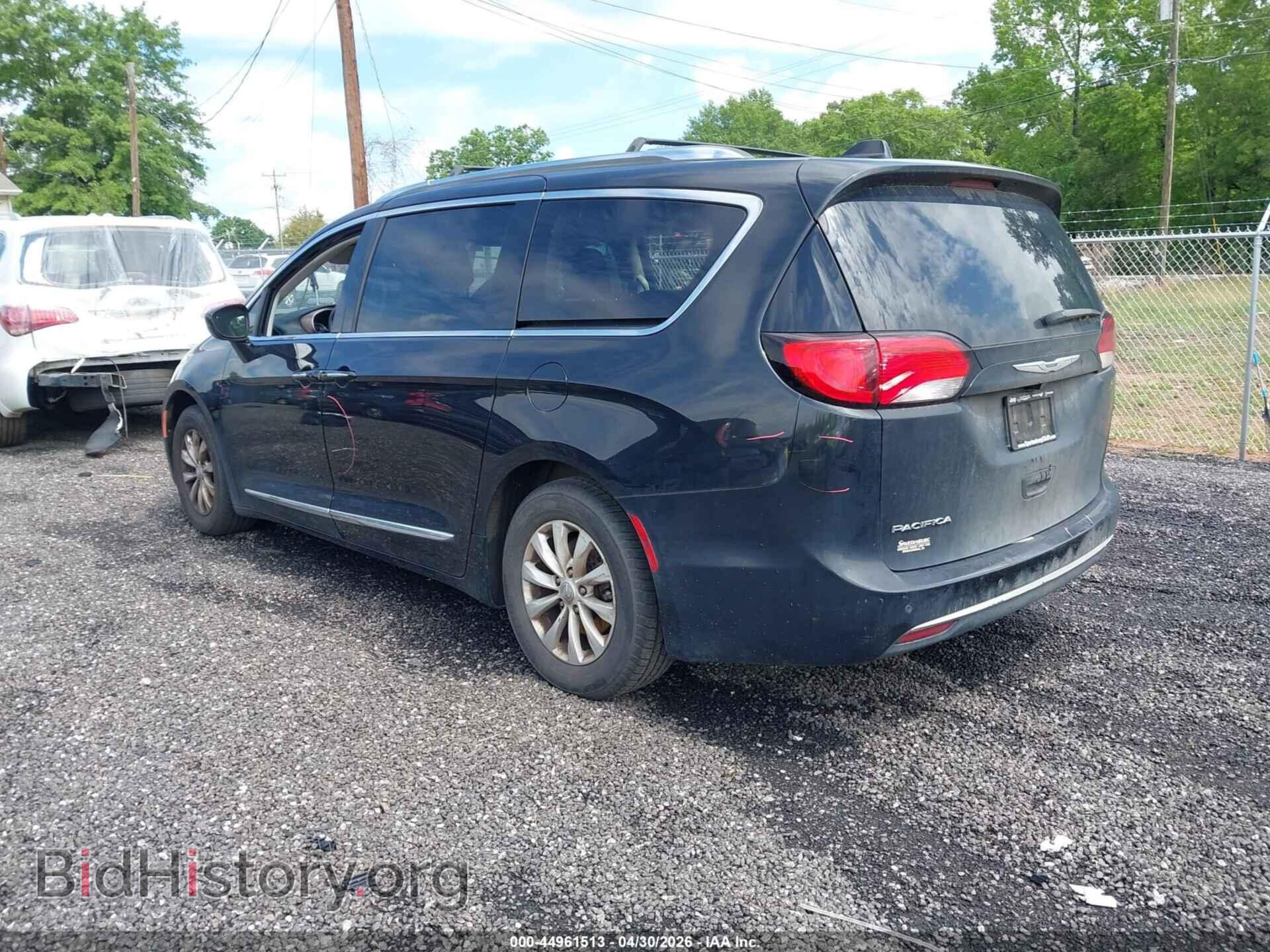 2018 CHRYSLER PACIFICA - VIN: 2C4RC1BG2JR277349 - Фото 3