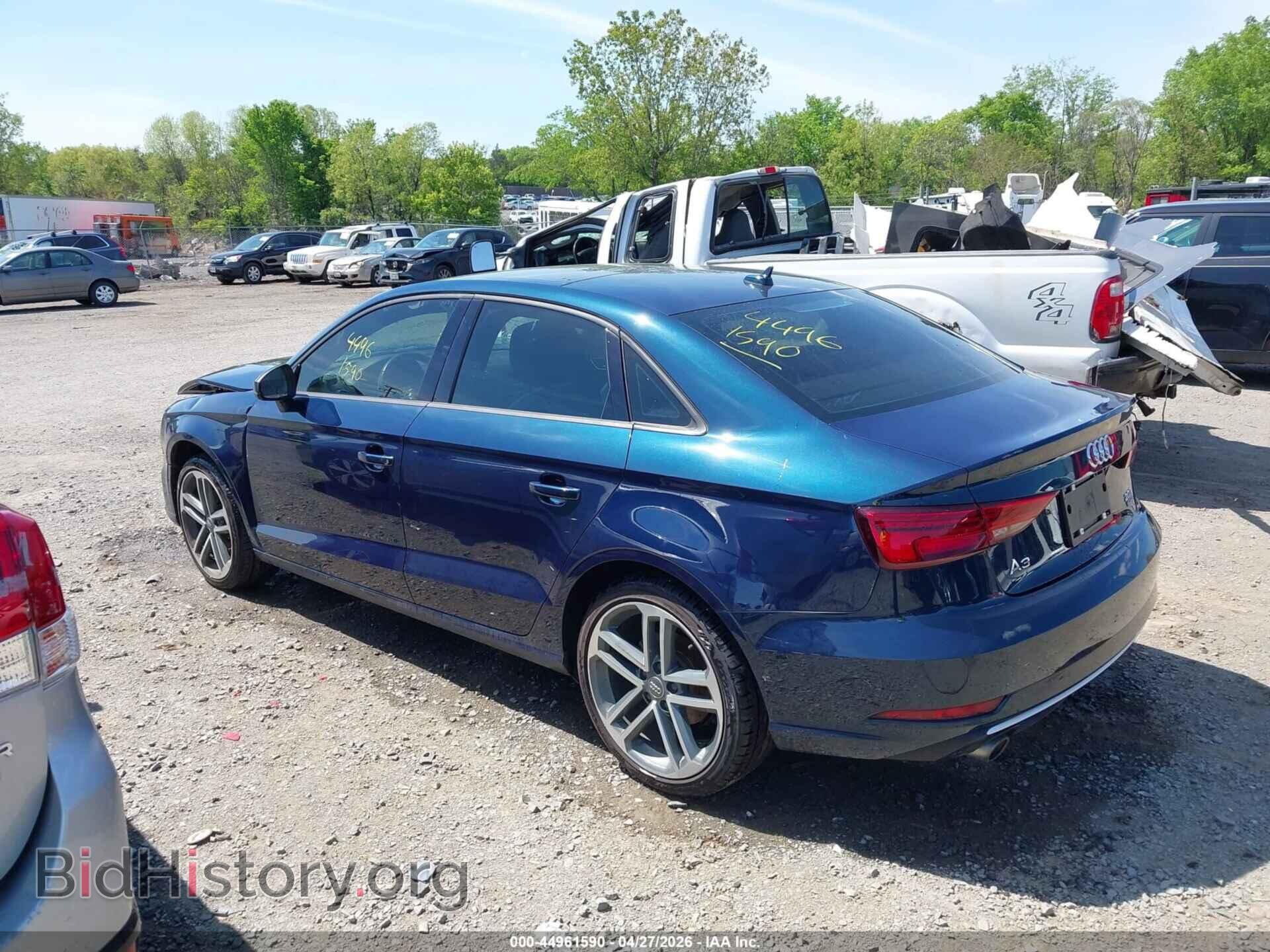 2018 AUDI A3 - VIN: WAUB8GFFXJ1061564 - Фото 3