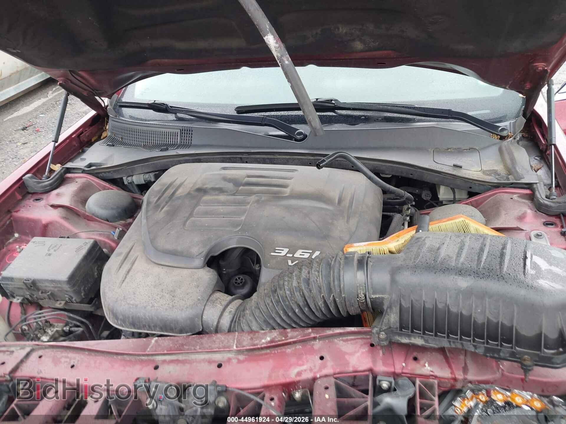 2016 CHRYSLER 300C - VIN: 2C3CCAKG2GH111471 - Фото 10