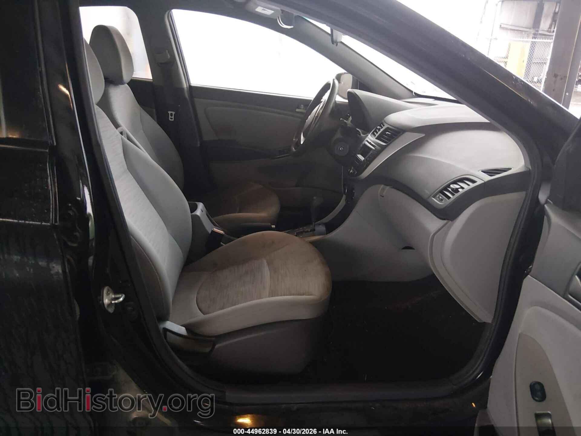 2016 HYUNDAI ACCENT - VIN: KMHCT4AEXGU103043 - Фото 5