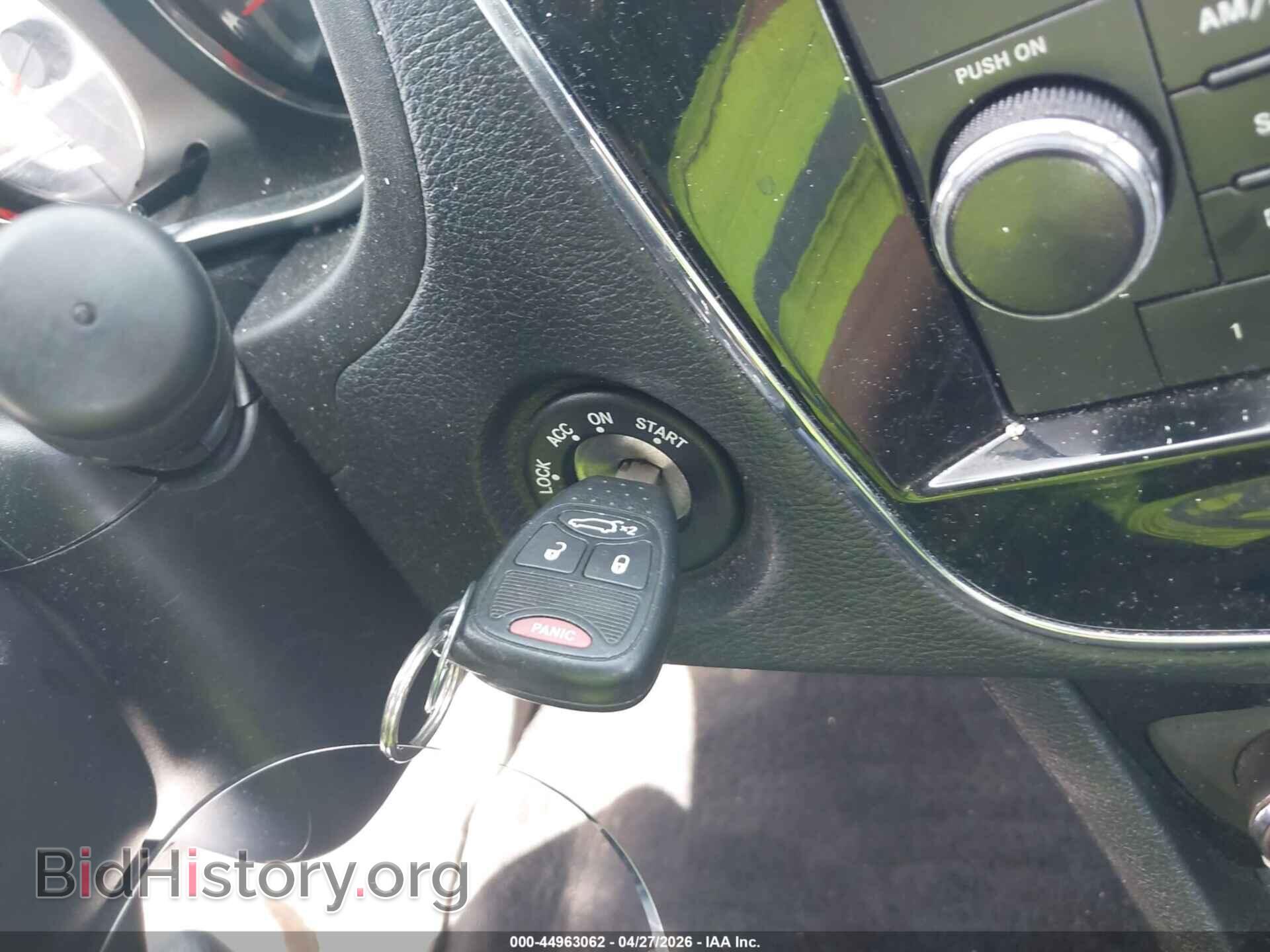 2014 CHRYSLER 200 - VIN: 1C3CCBBB7EN150331 - Фото 11