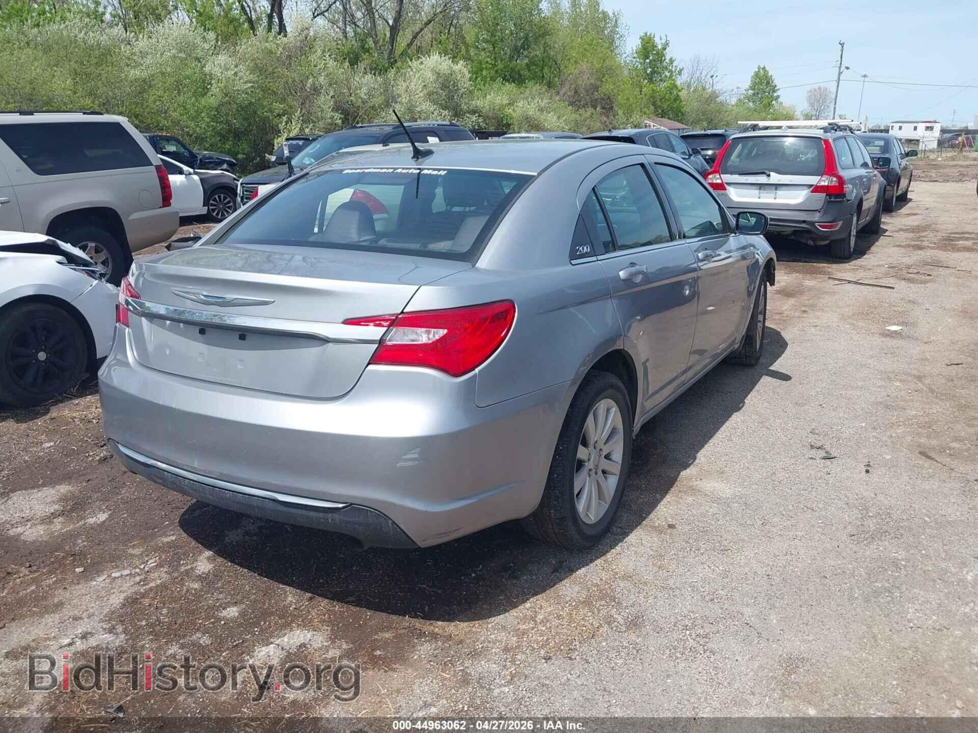 2014 CHRYSLER 200 - VIN: 1C3CCBBB7EN150331 - Фото 4
