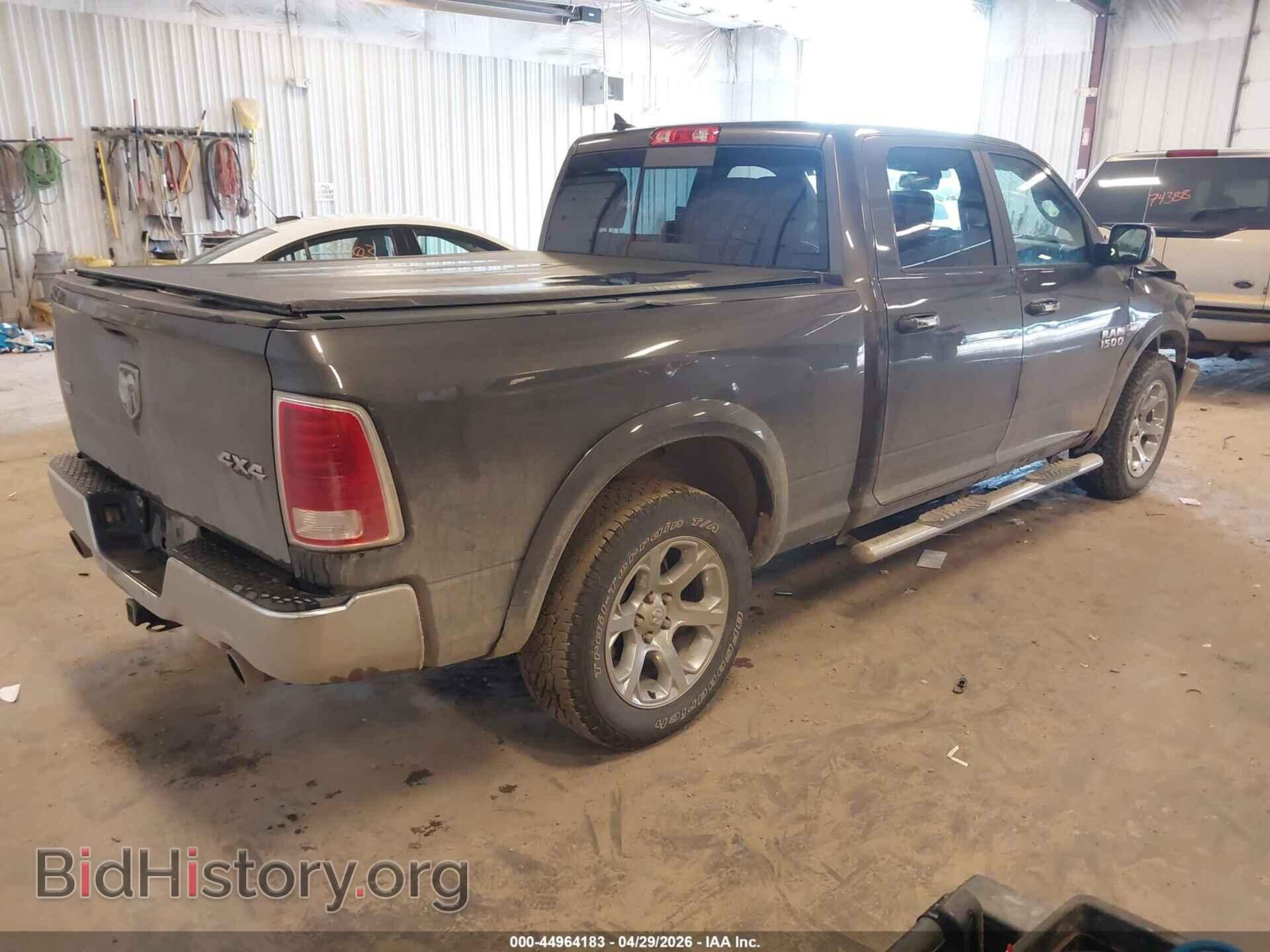 2018 RAM 1500 - VIN: 1C6RR7VT3JS150416 - Фото 4
