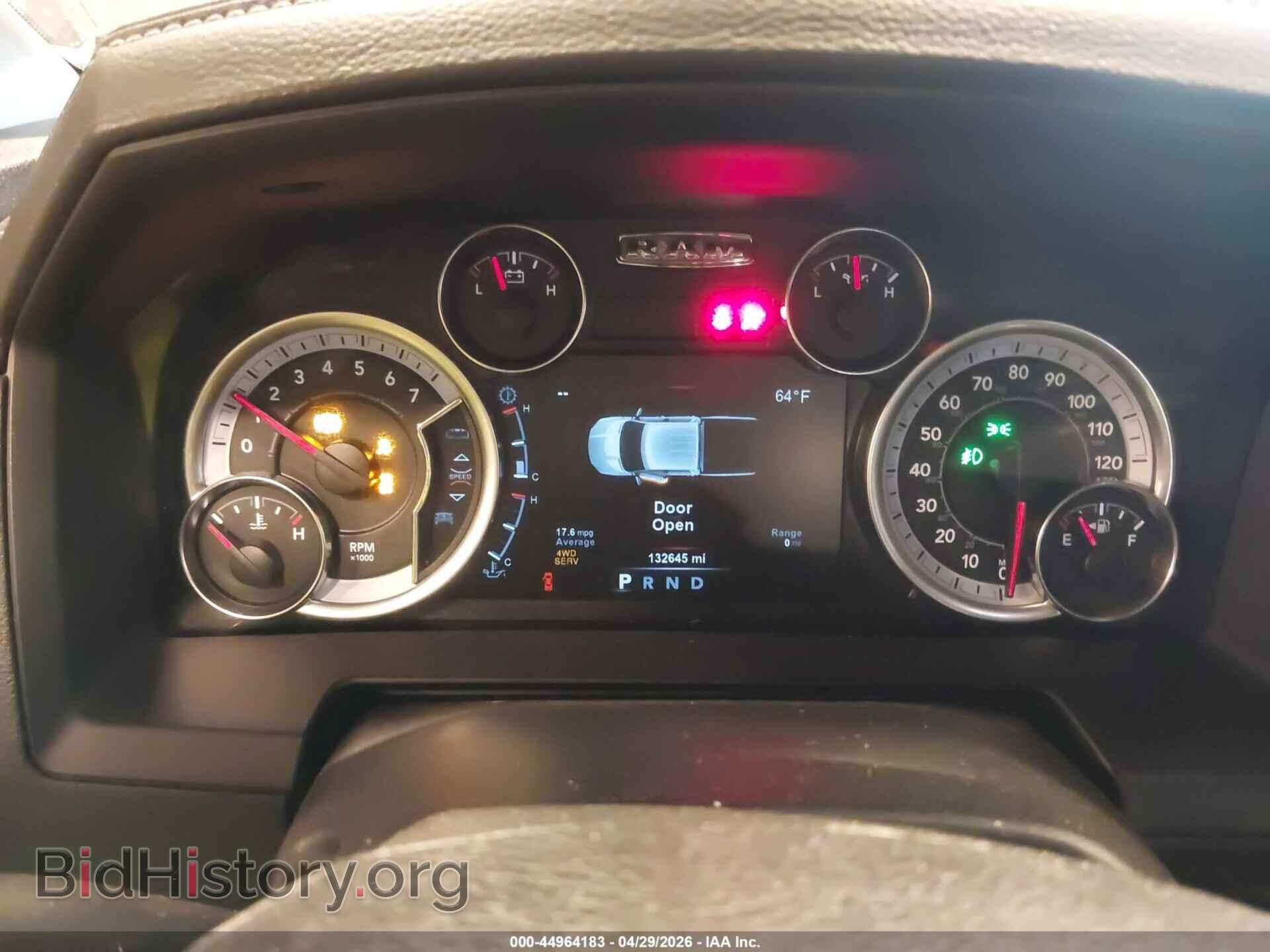 2018 RAM 1500 - VIN: 1C6RR7VT3JS150416 - Фото 7