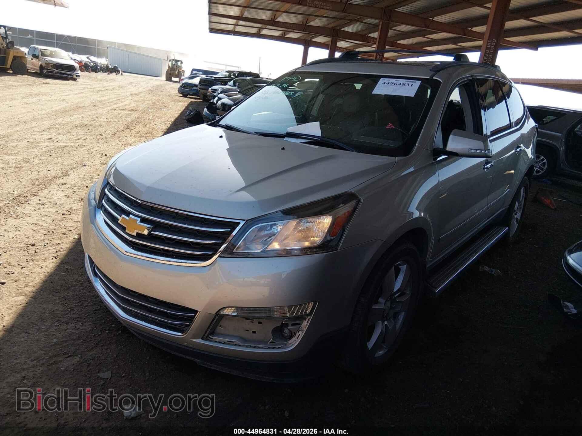 2013 CHEVROLET TRAVERSE - VIN: 1GNKRLKD0DJ144865 - Фото 2