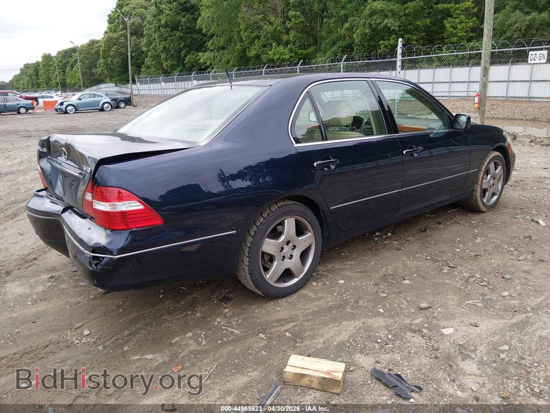 2005 LEXUS LS 430 - VIN: JTHBN36F655010760 - Photo 4